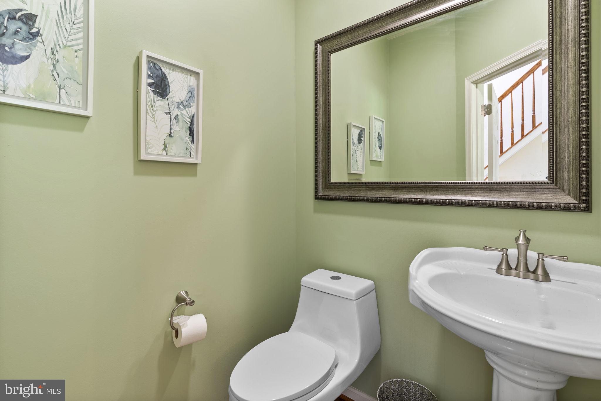 SHERLOCK HOLMES ESTATES - Residential