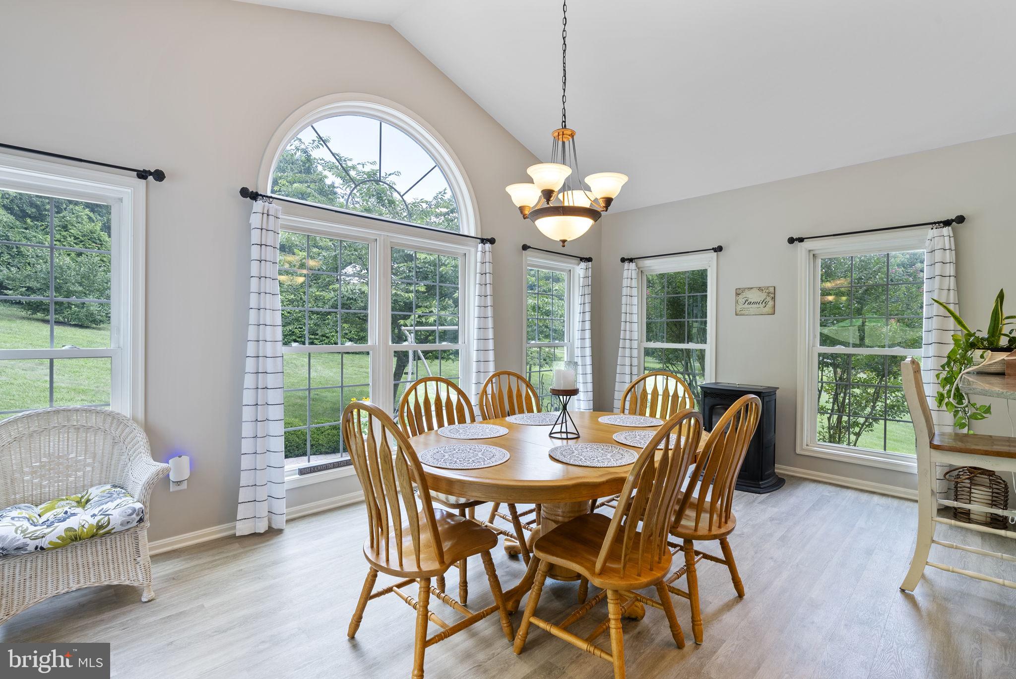 SHERLOCK HOLMES ESTATES - Residential