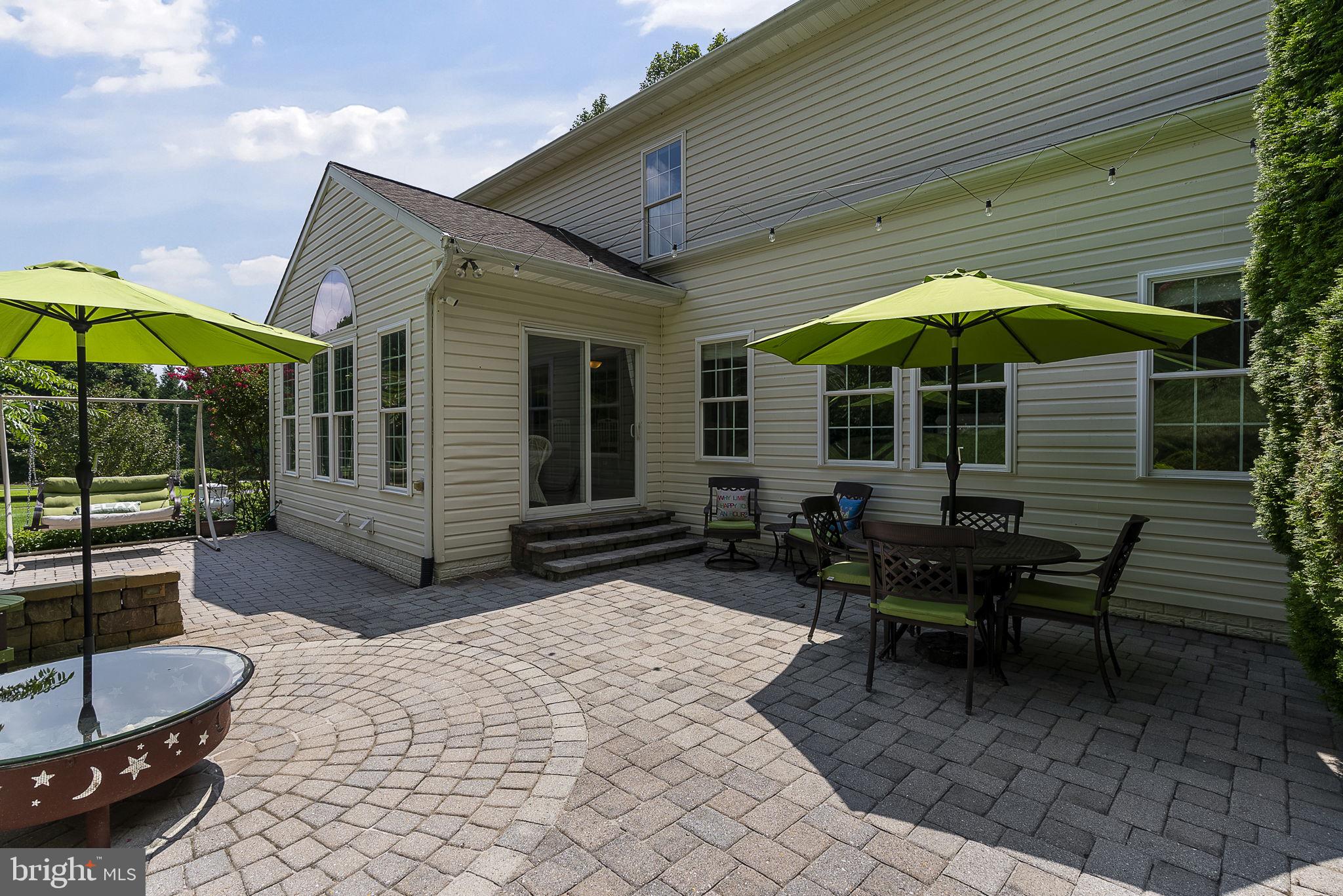 SHERLOCK HOLMES ESTATES - Residential