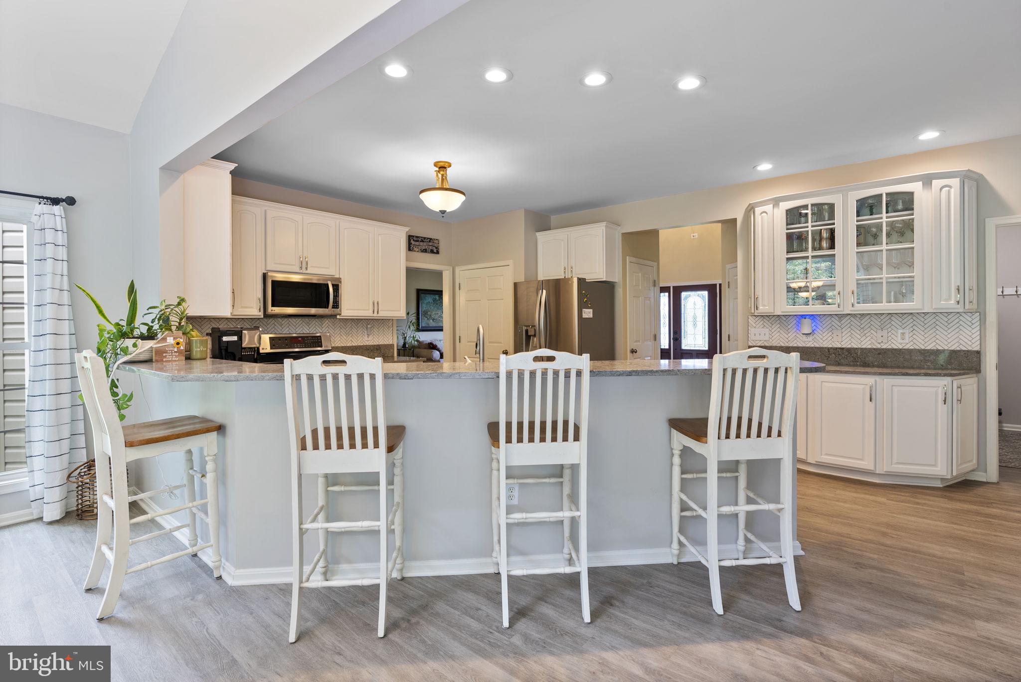 SHERLOCK HOLMES ESTATES - Residential