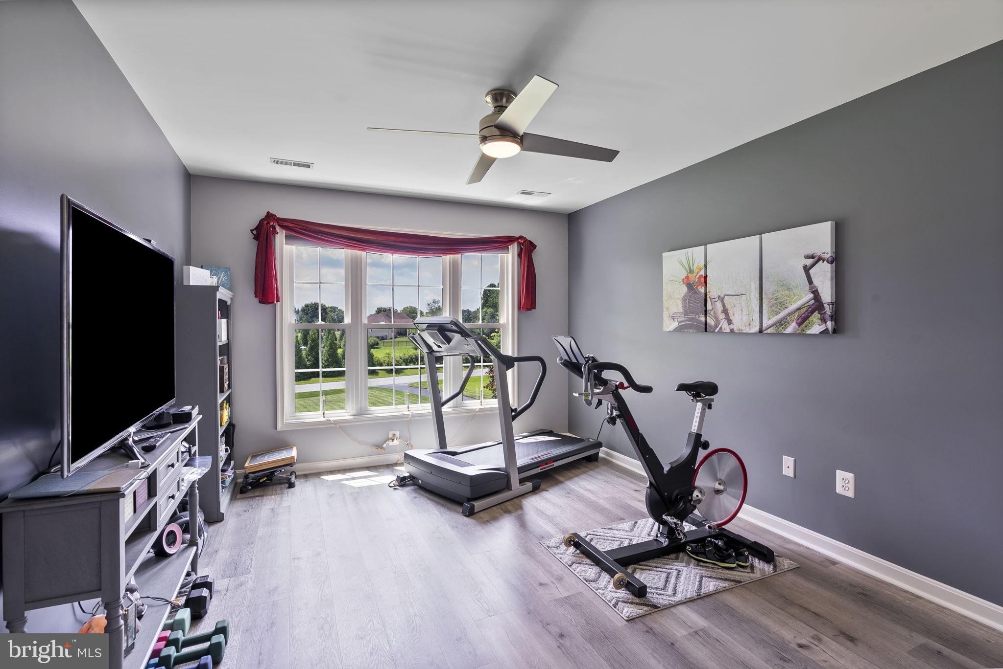 SHERLOCK HOLMES ESTATES - Residential