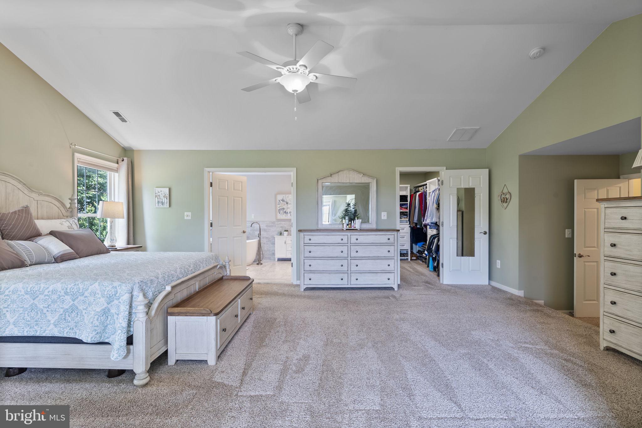 SHERLOCK HOLMES ESTATES - Residential