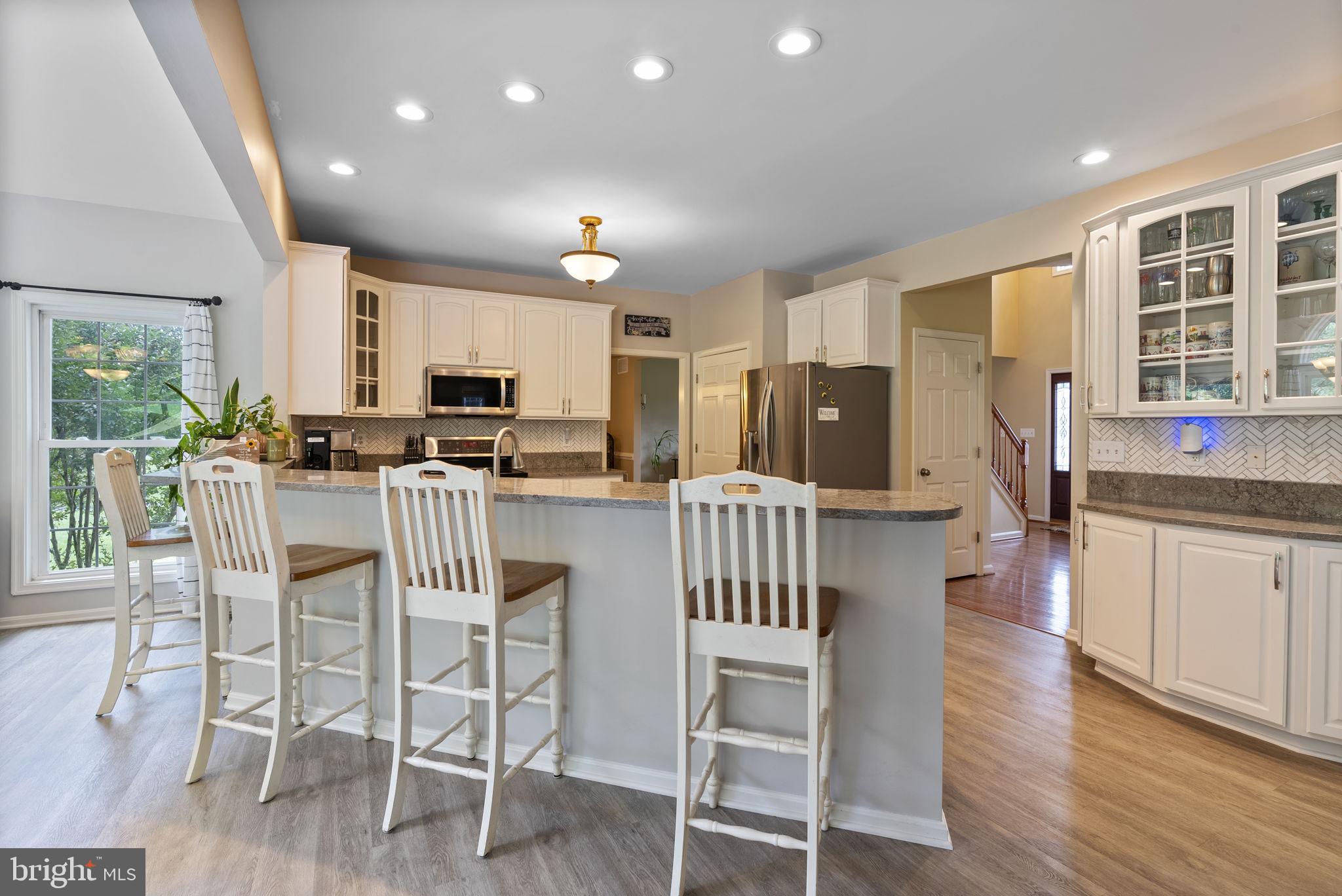 SHERLOCK HOLMES ESTATES - Residential