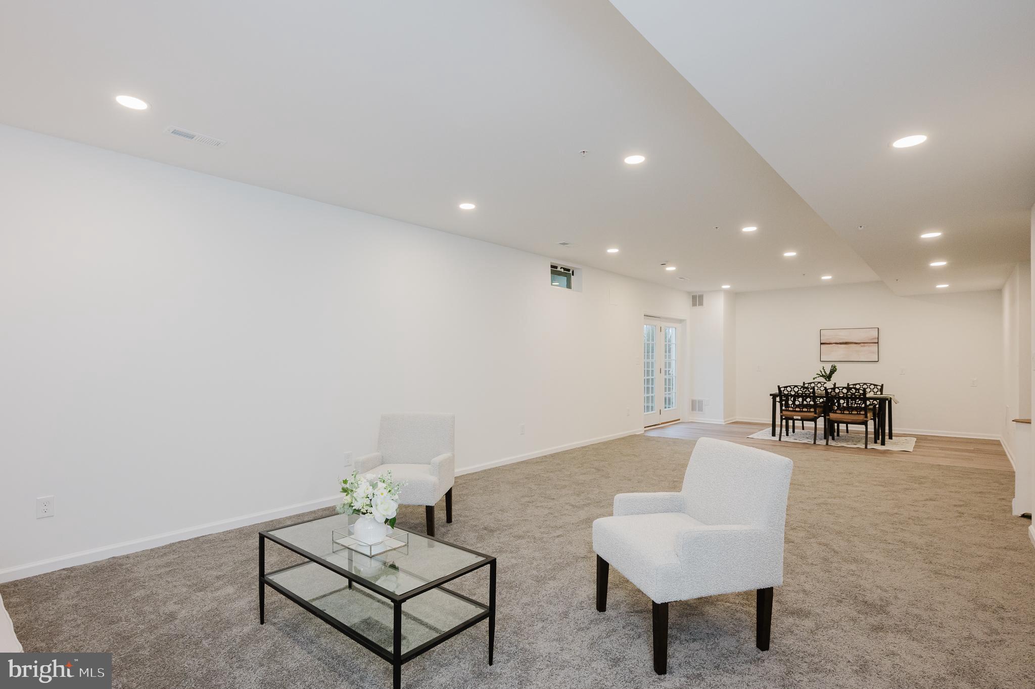 THE WARFIELDS II - Residential