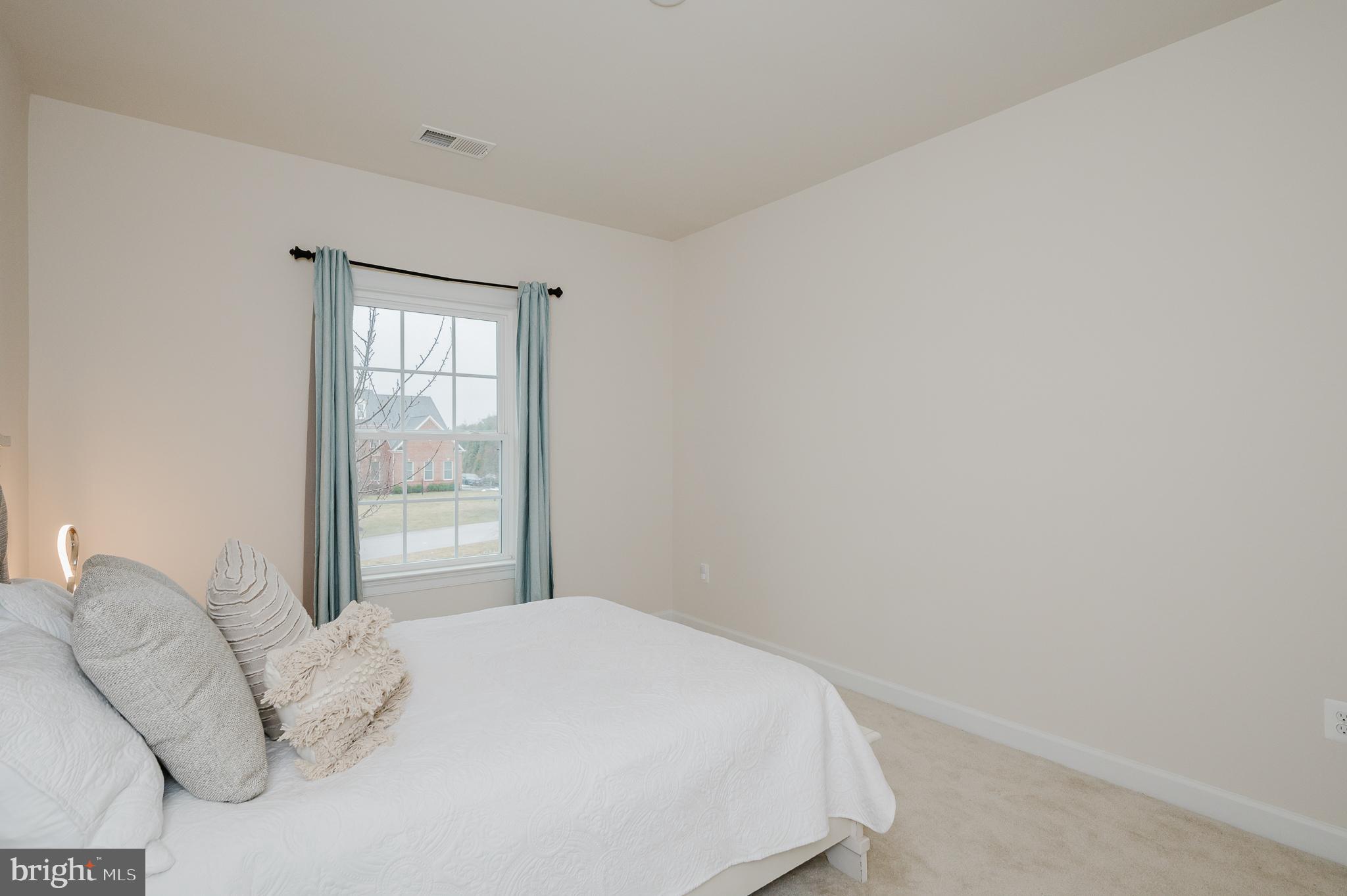 THE WARFIELDS II - Residential