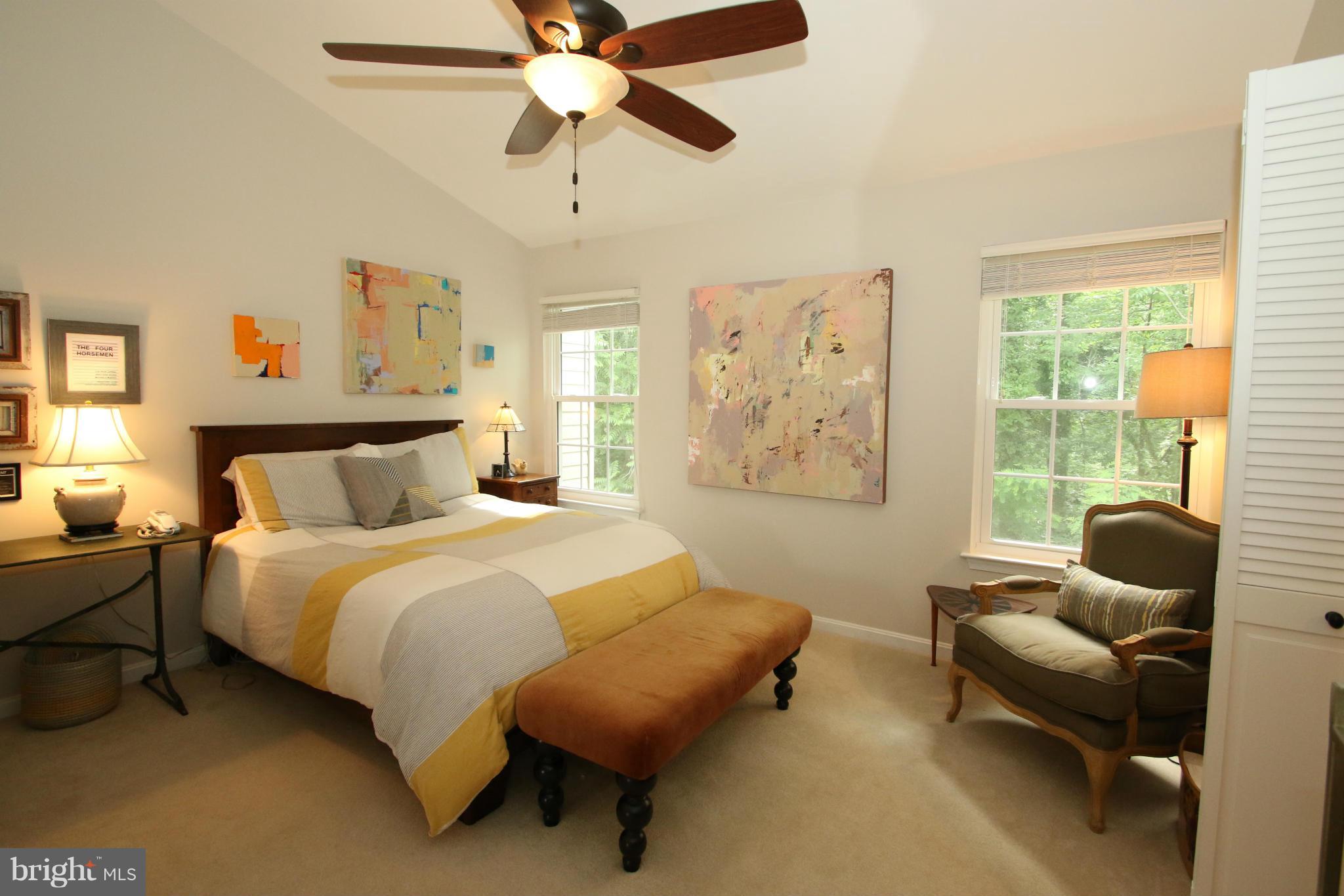 QUAKER HILL - Residential