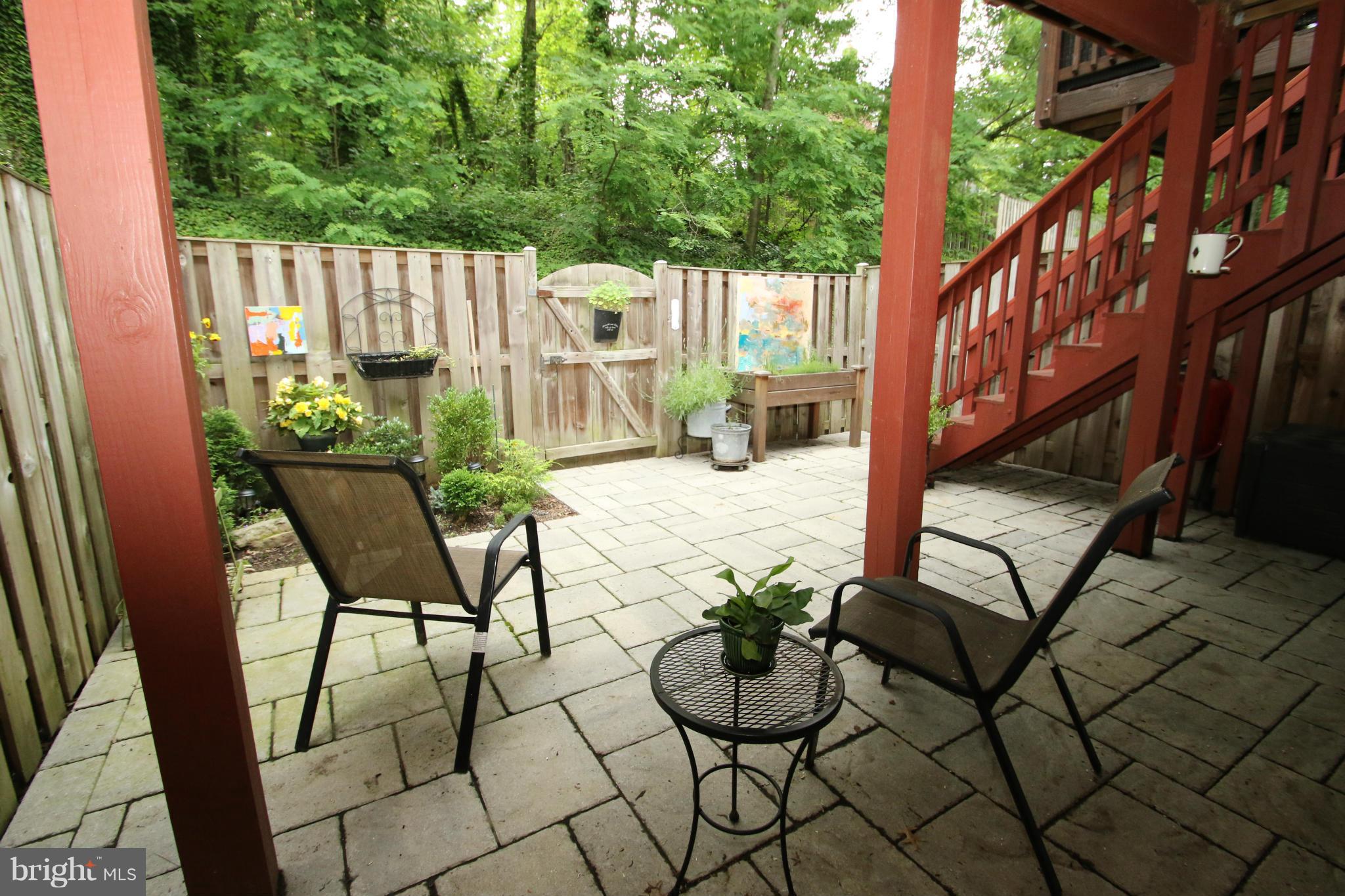 QUAKER HILL - Residential