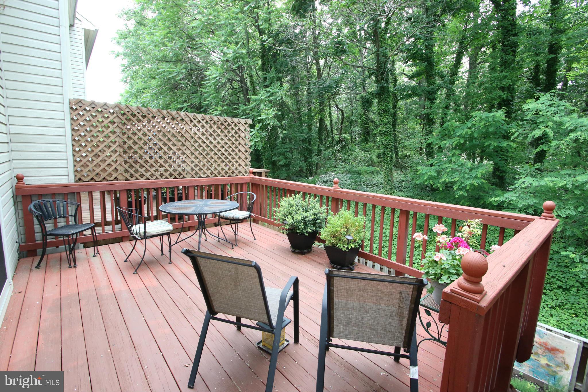 QUAKER HILL - Residential