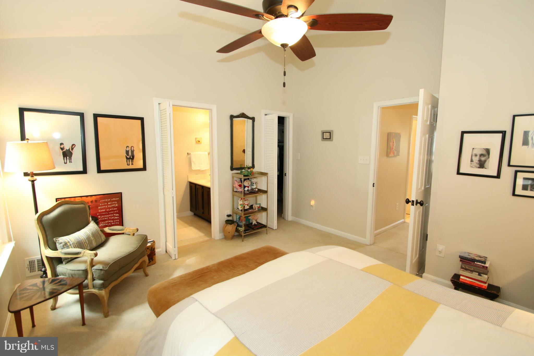 QUAKER HILL - Residential