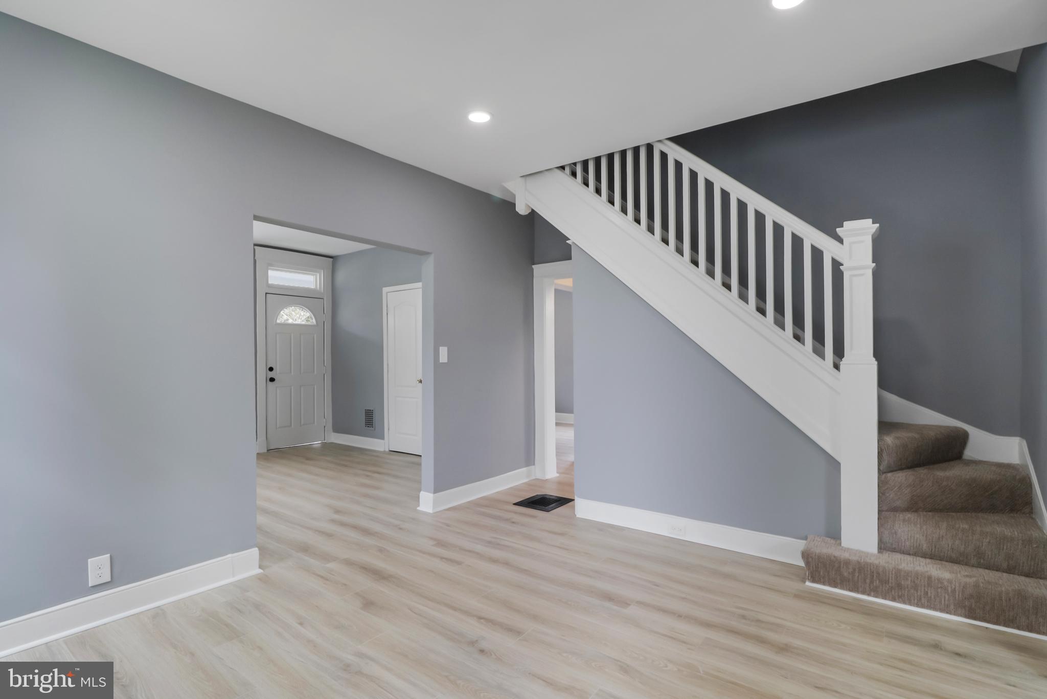 47 PROSPECT N