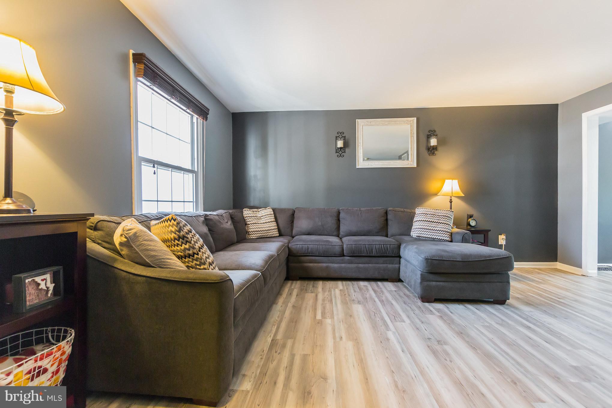 FOX CHASE - Residential