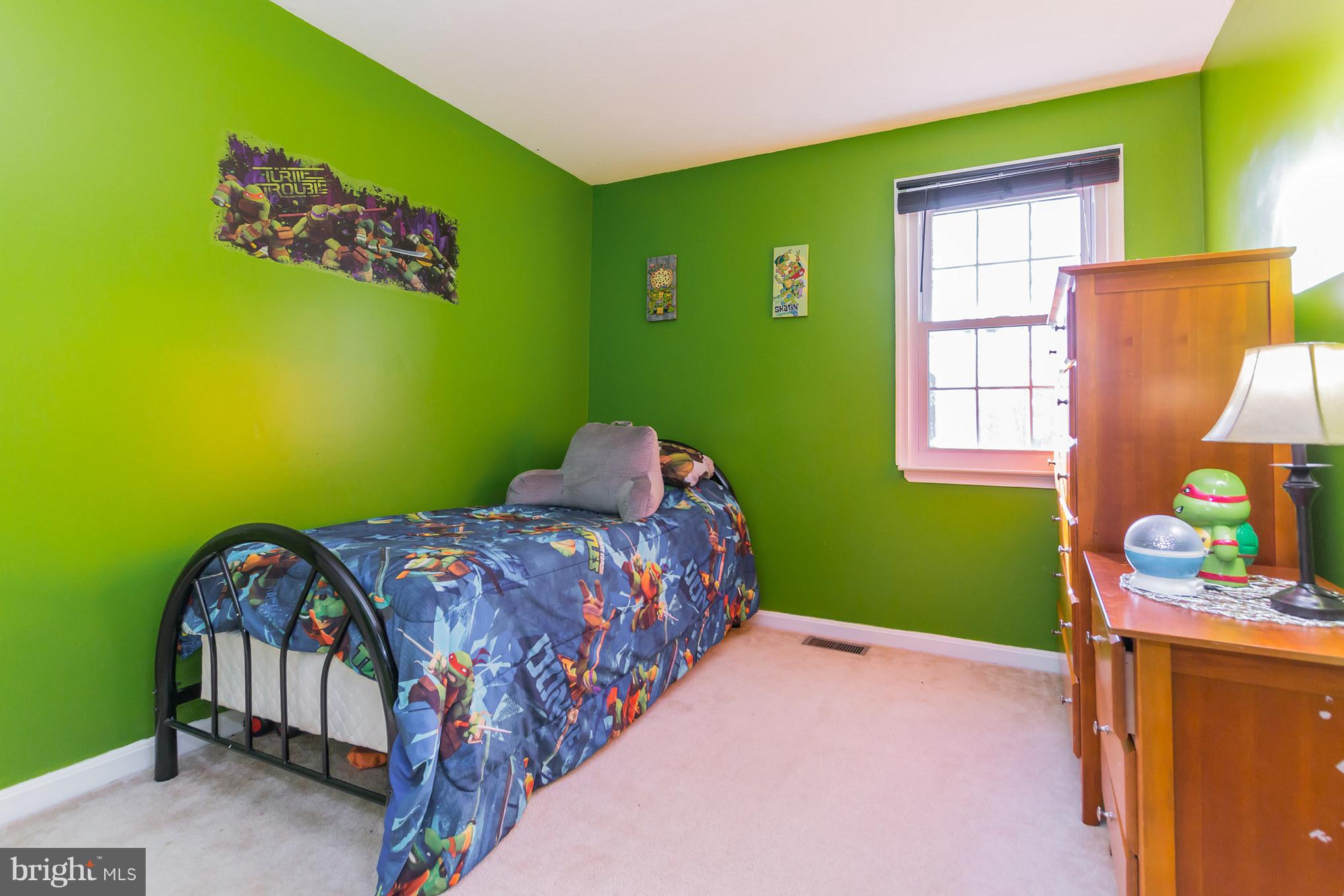 FOX CHASE - Residential