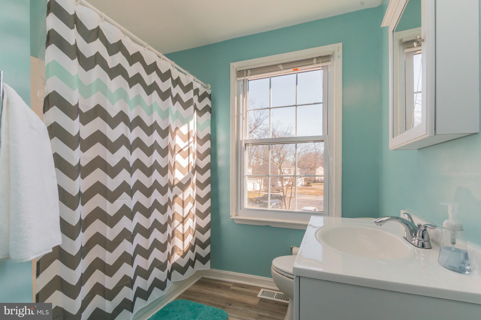 FOX CHASE - Residential