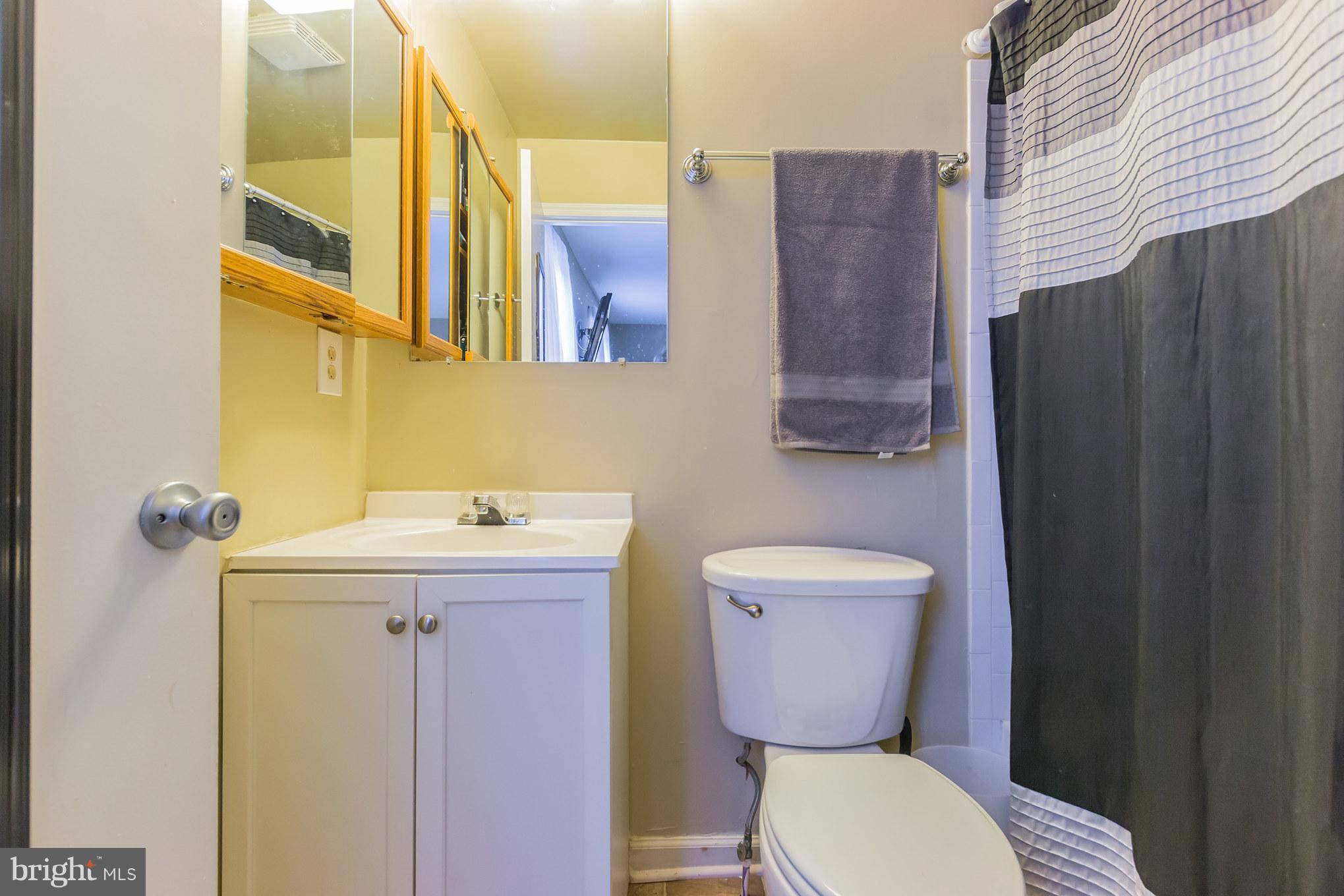 FOX CHASE - Residential