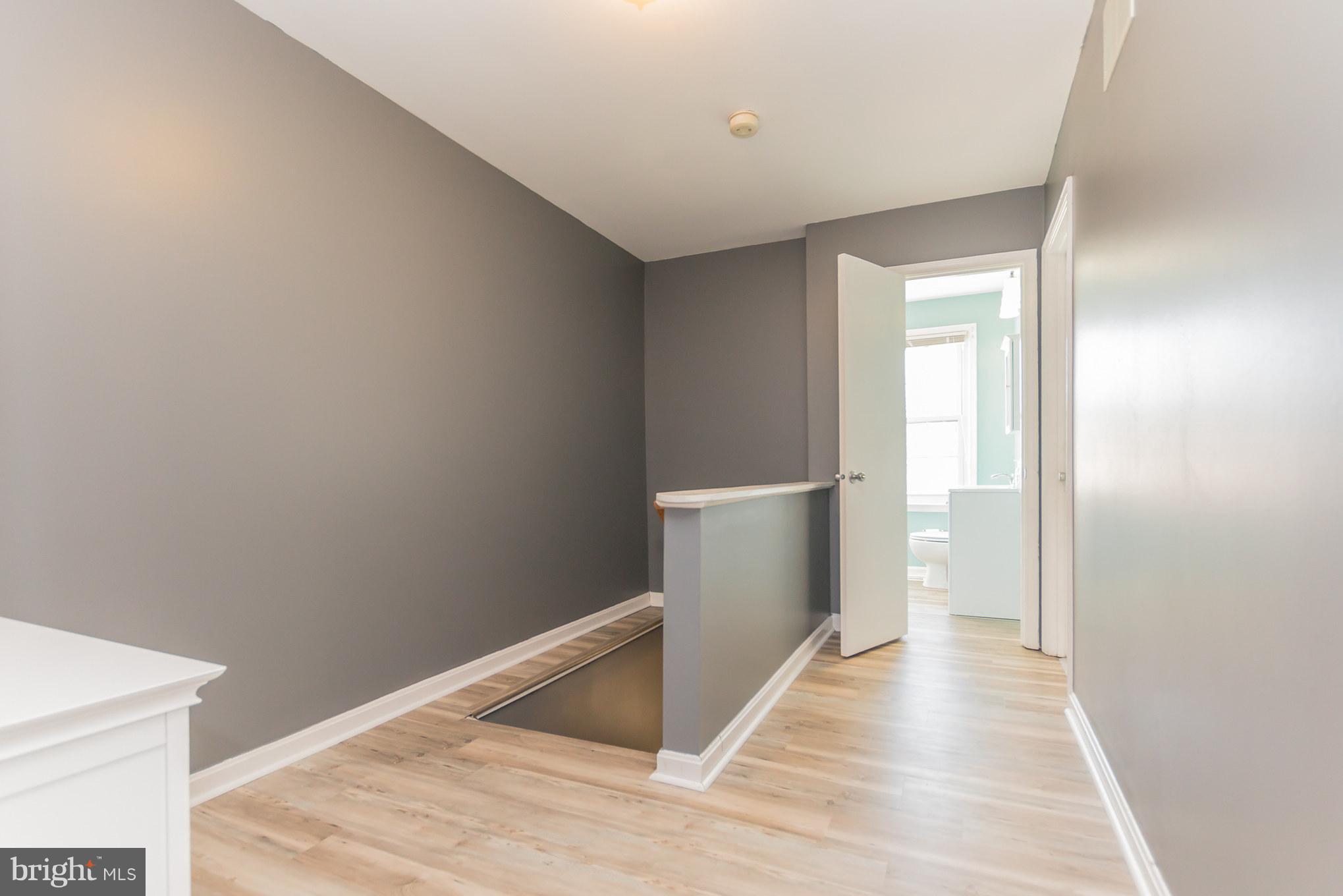 FOX CHASE - Residential