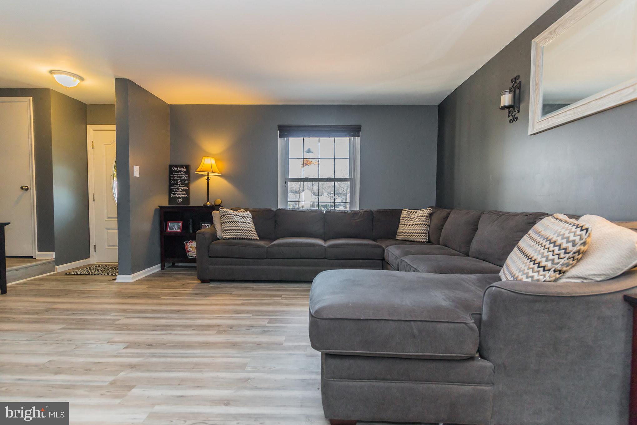 FOX CHASE - Residential