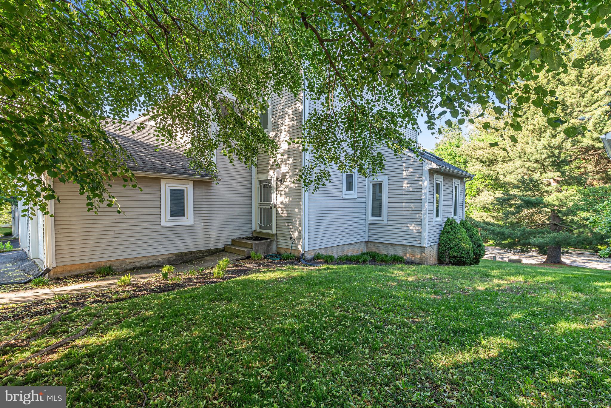 4658 WINTERBERRY LANE