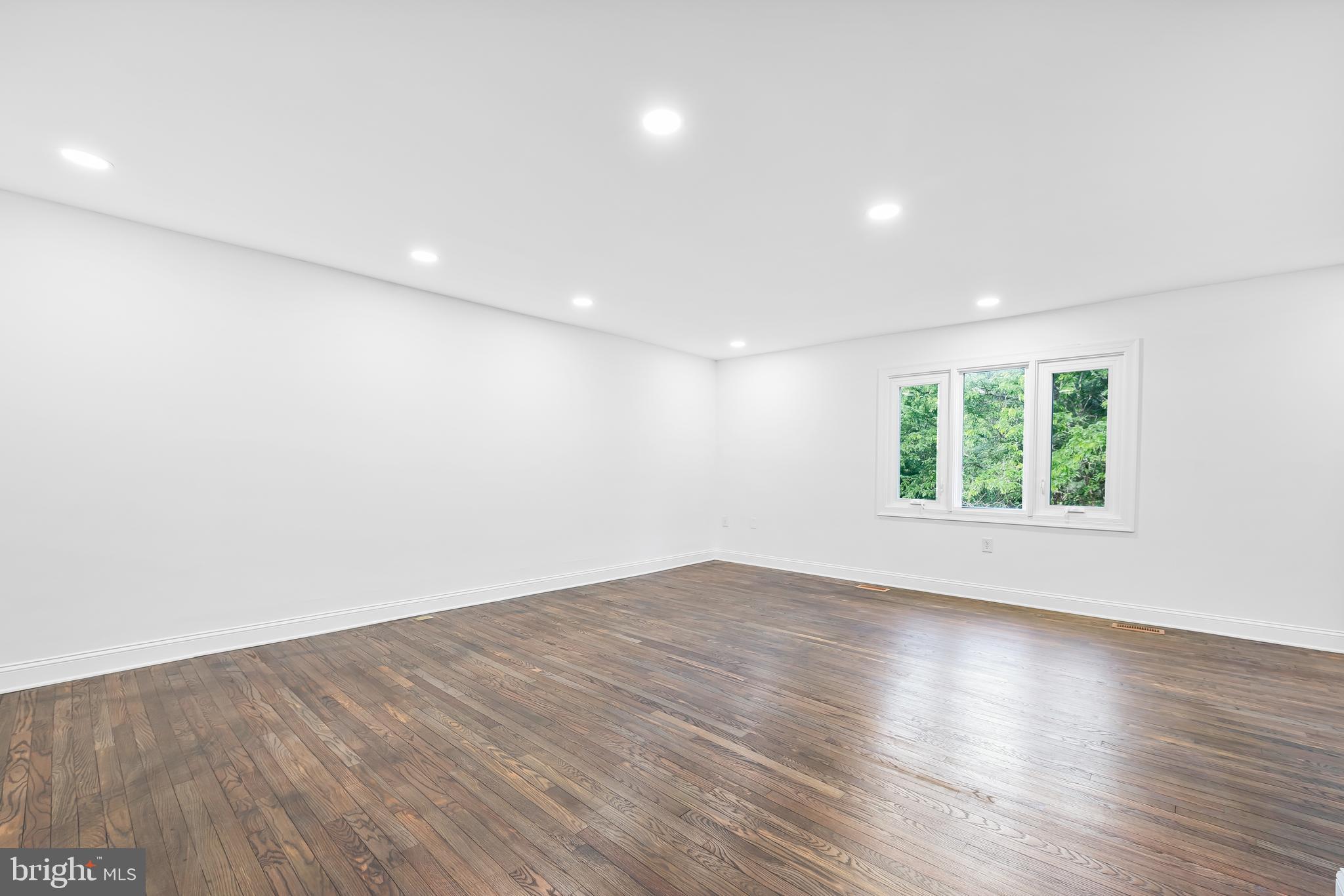 SOUTHVIEW - Residential