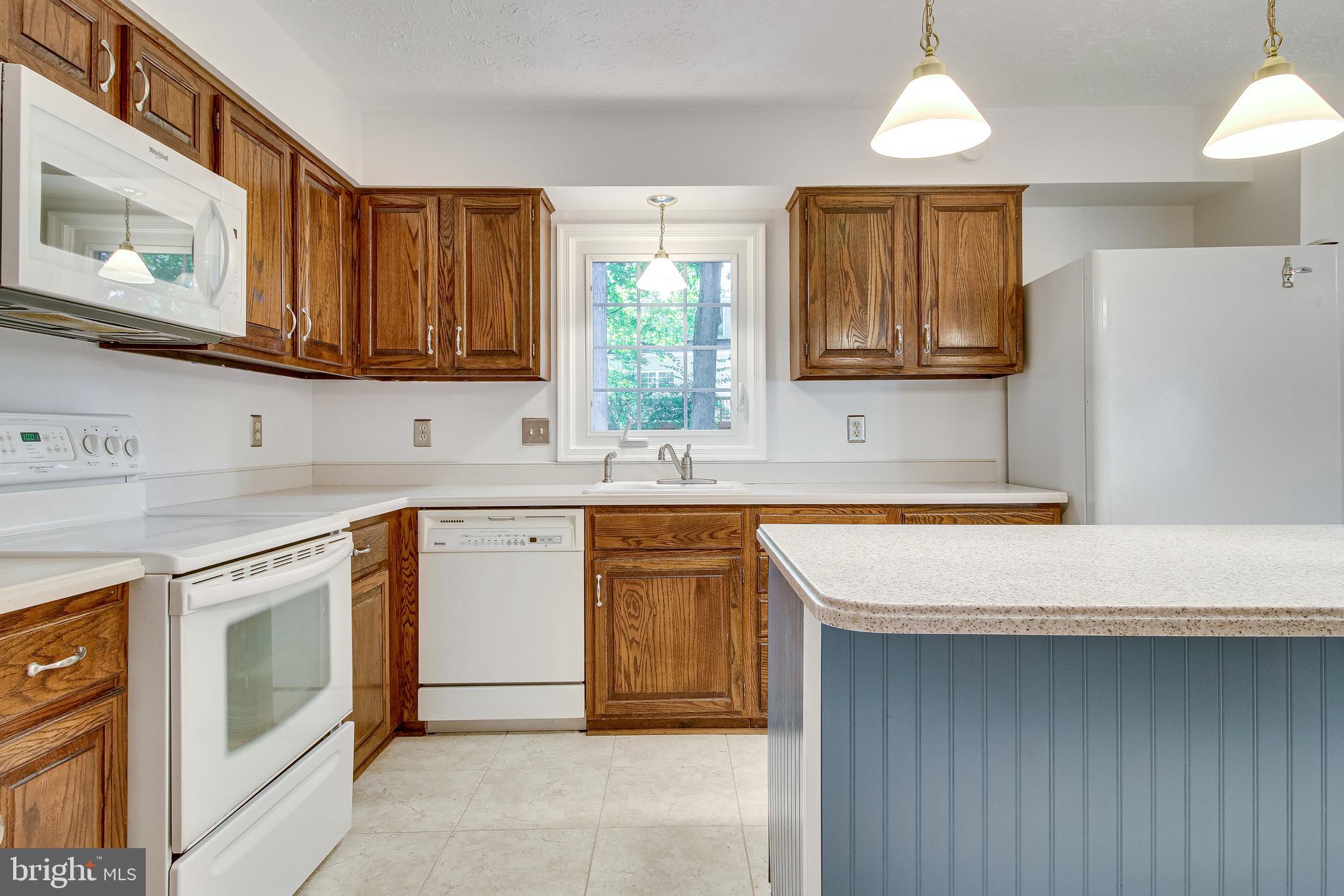 BURKE CENTRE - Residential