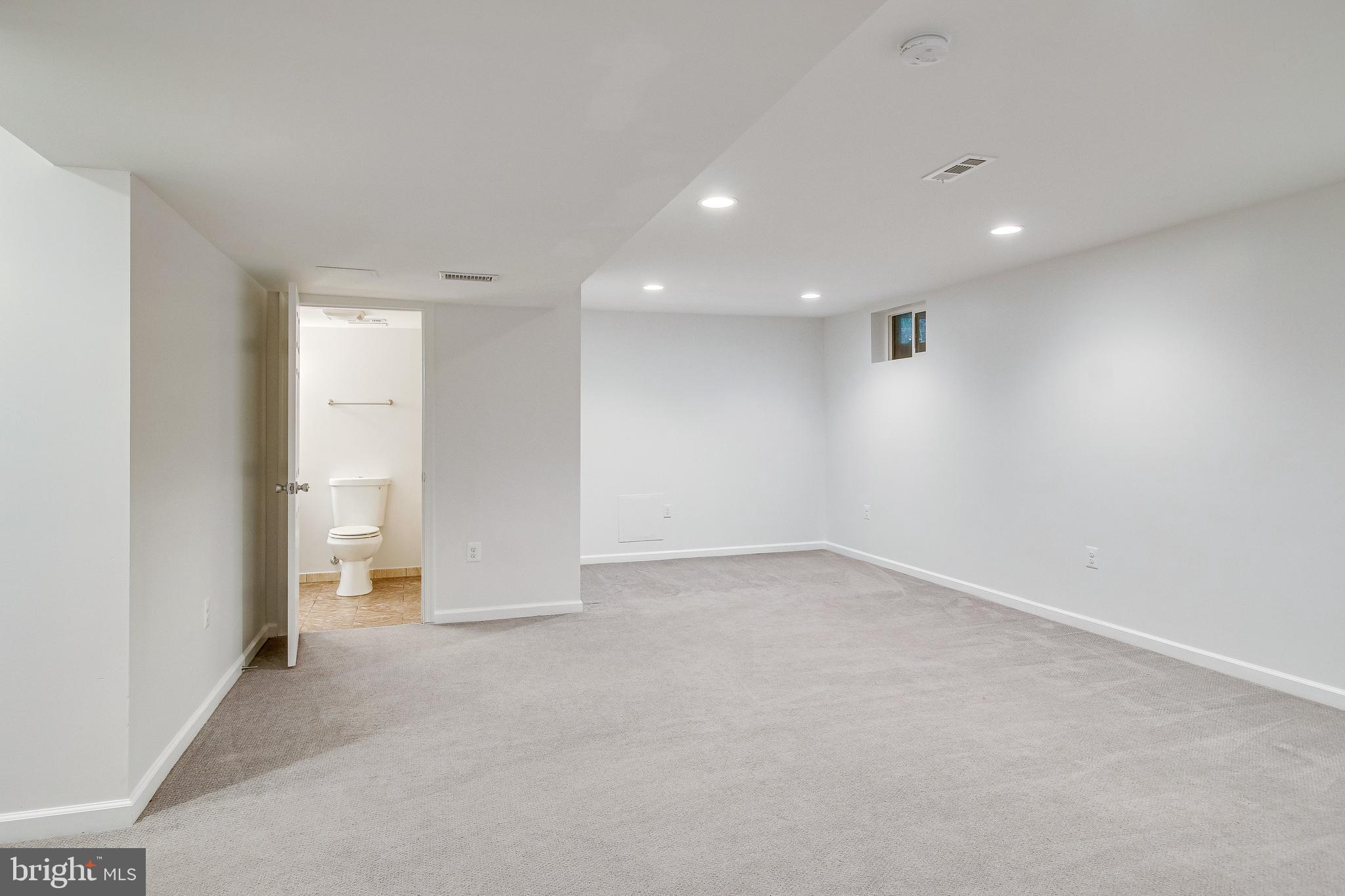 BURKE CENTRE - Residential