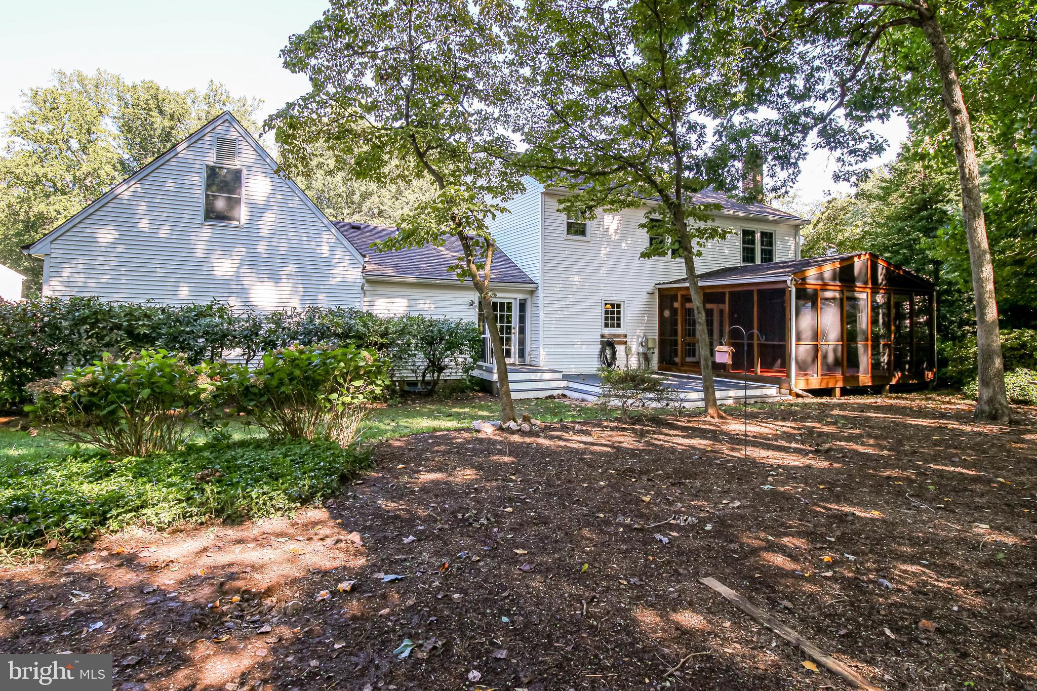 BURKE CENTRE - Residential