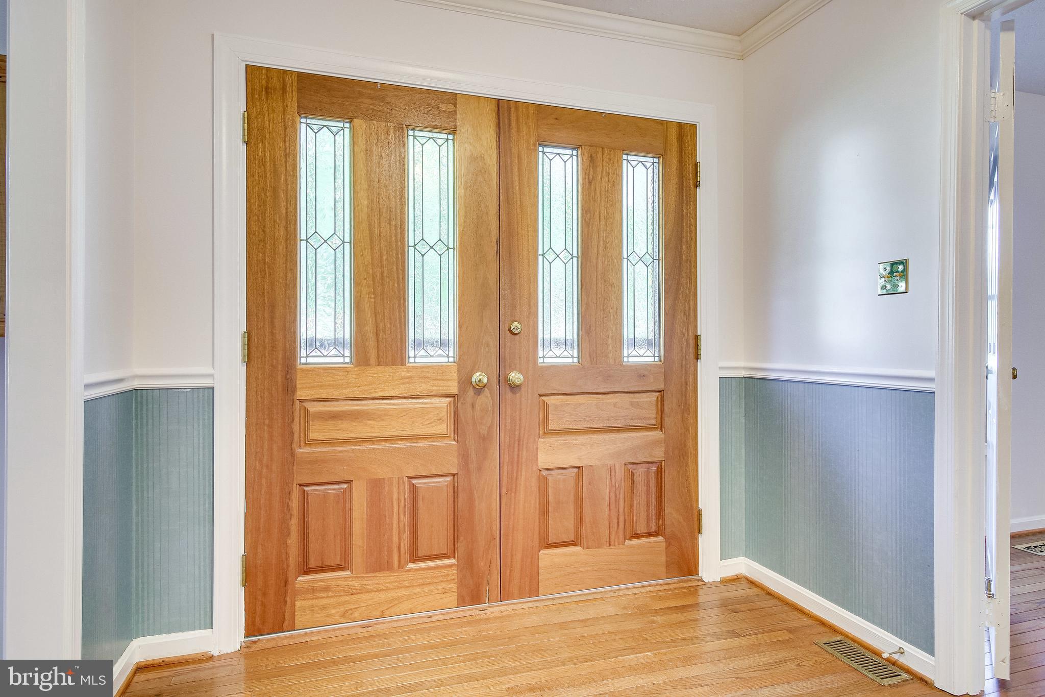 BURKE CENTRE - Residential