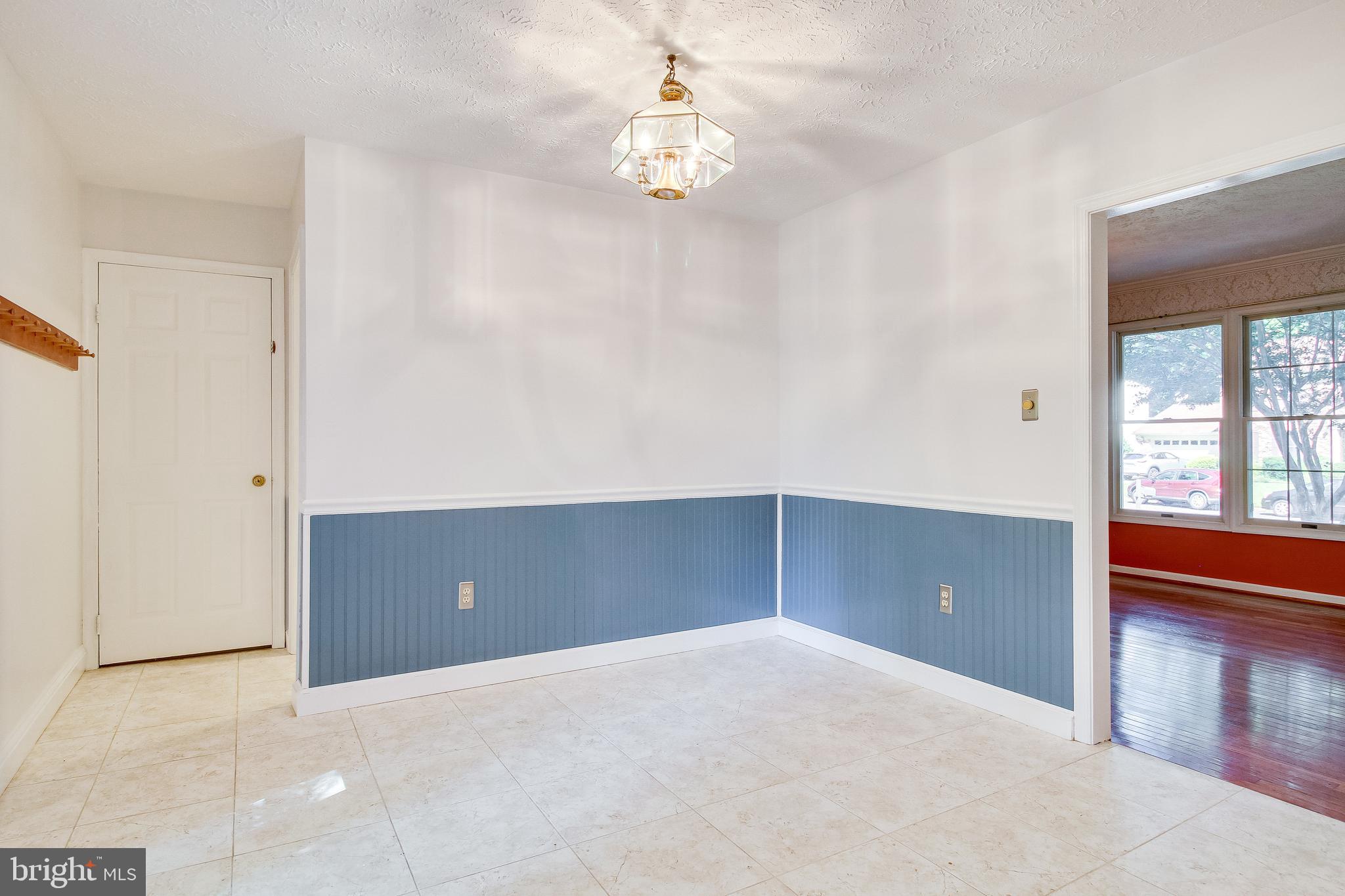 BURKE CENTRE - Residential