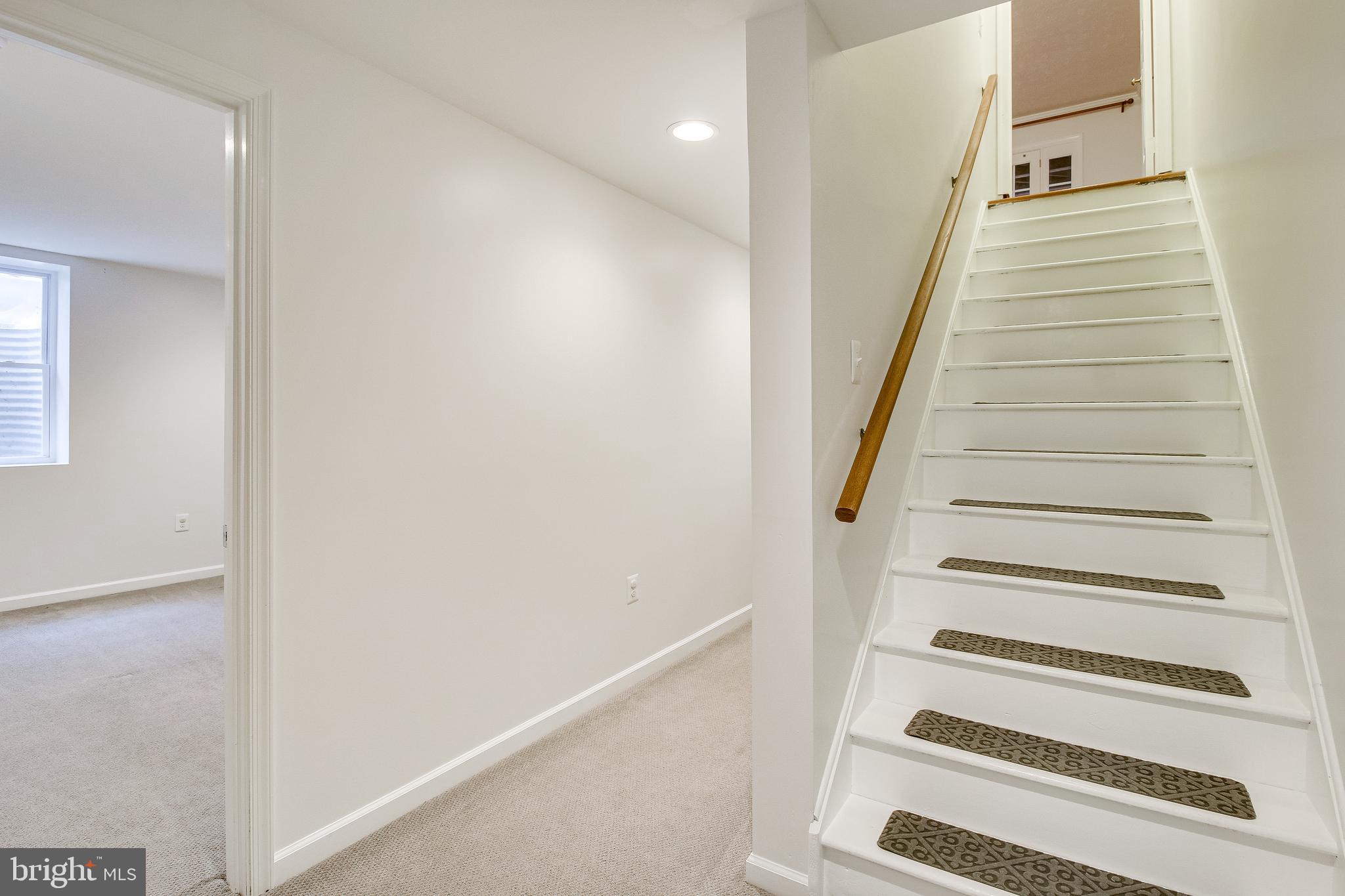 BURKE CENTRE - Residential