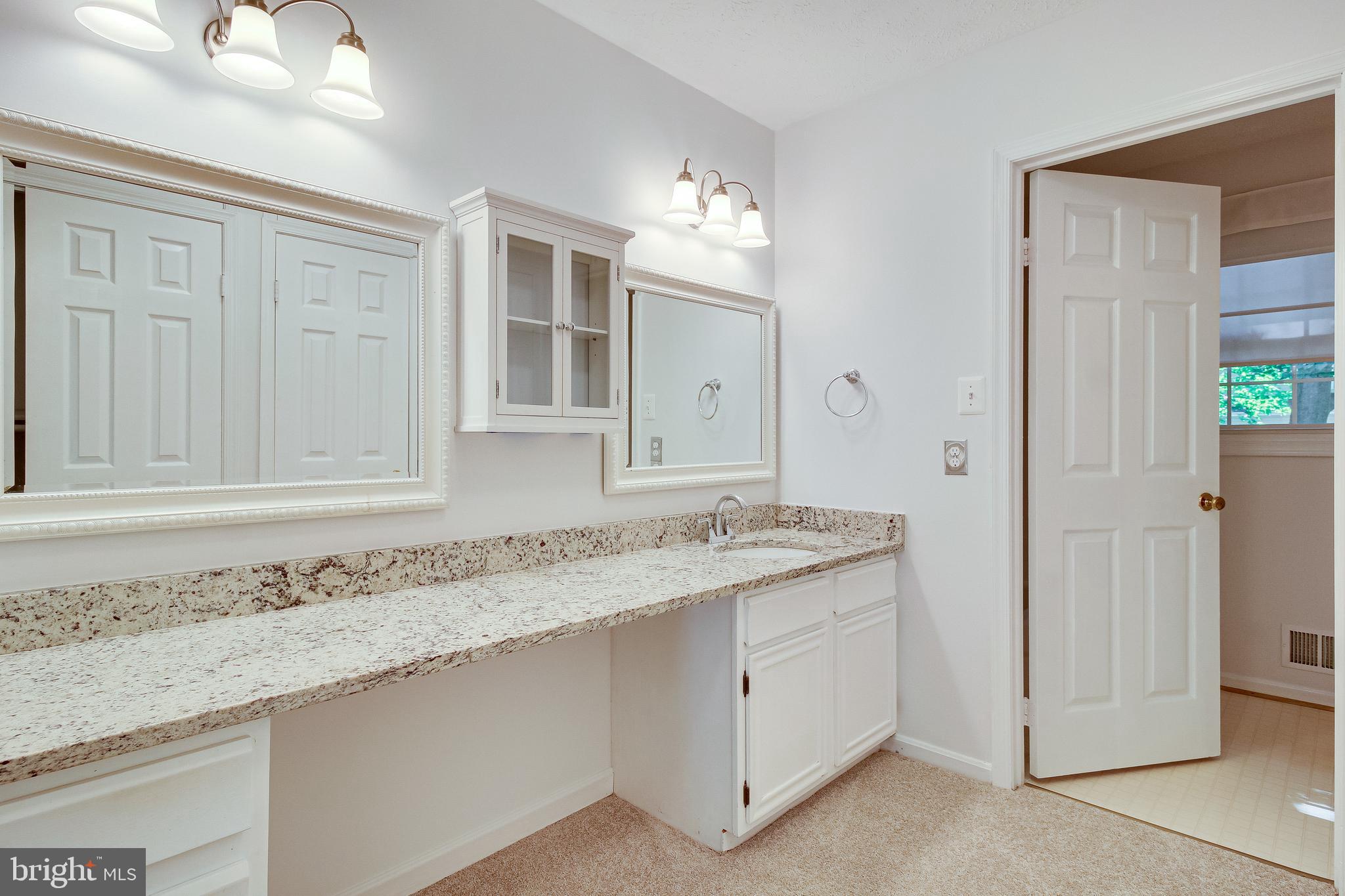 BURKE CENTRE - Residential