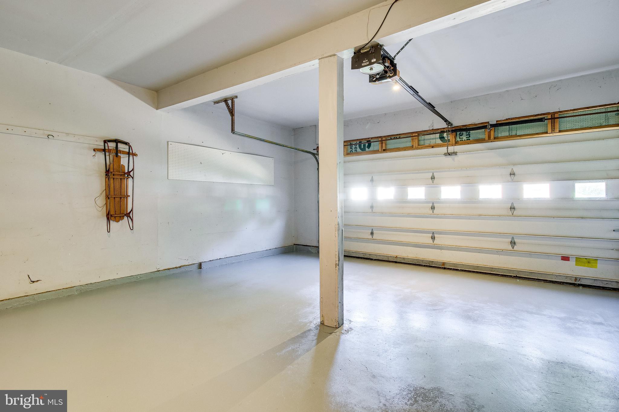 BURKE CENTRE - Residential