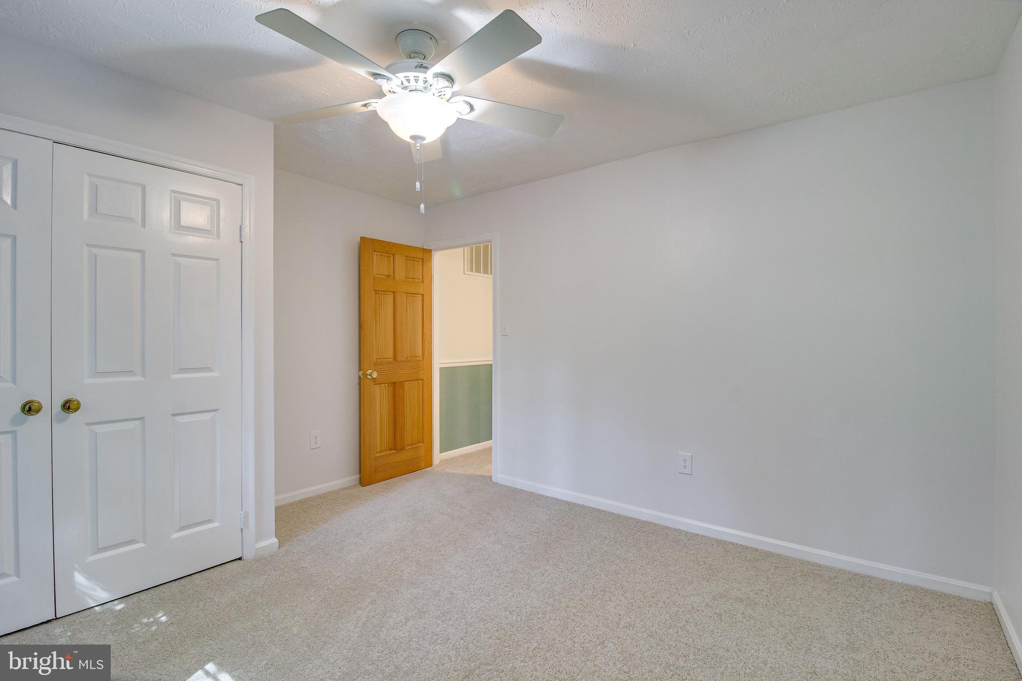 BURKE CENTRE - Residential