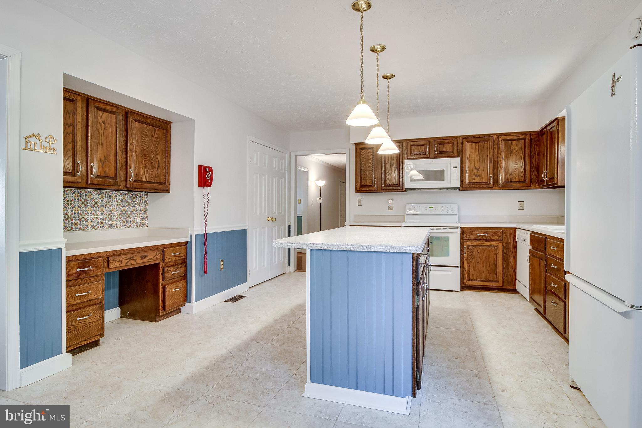 BURKE CENTRE - Residential