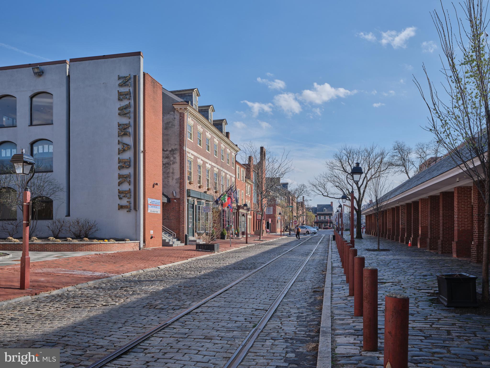 SOCIETY HILL - Residential