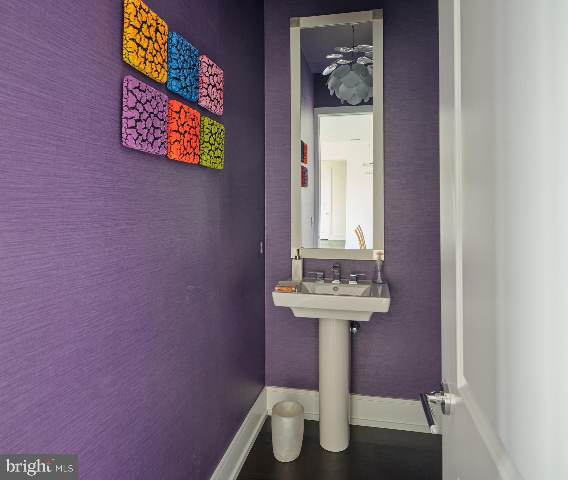 SOCIETY HILL - Residential