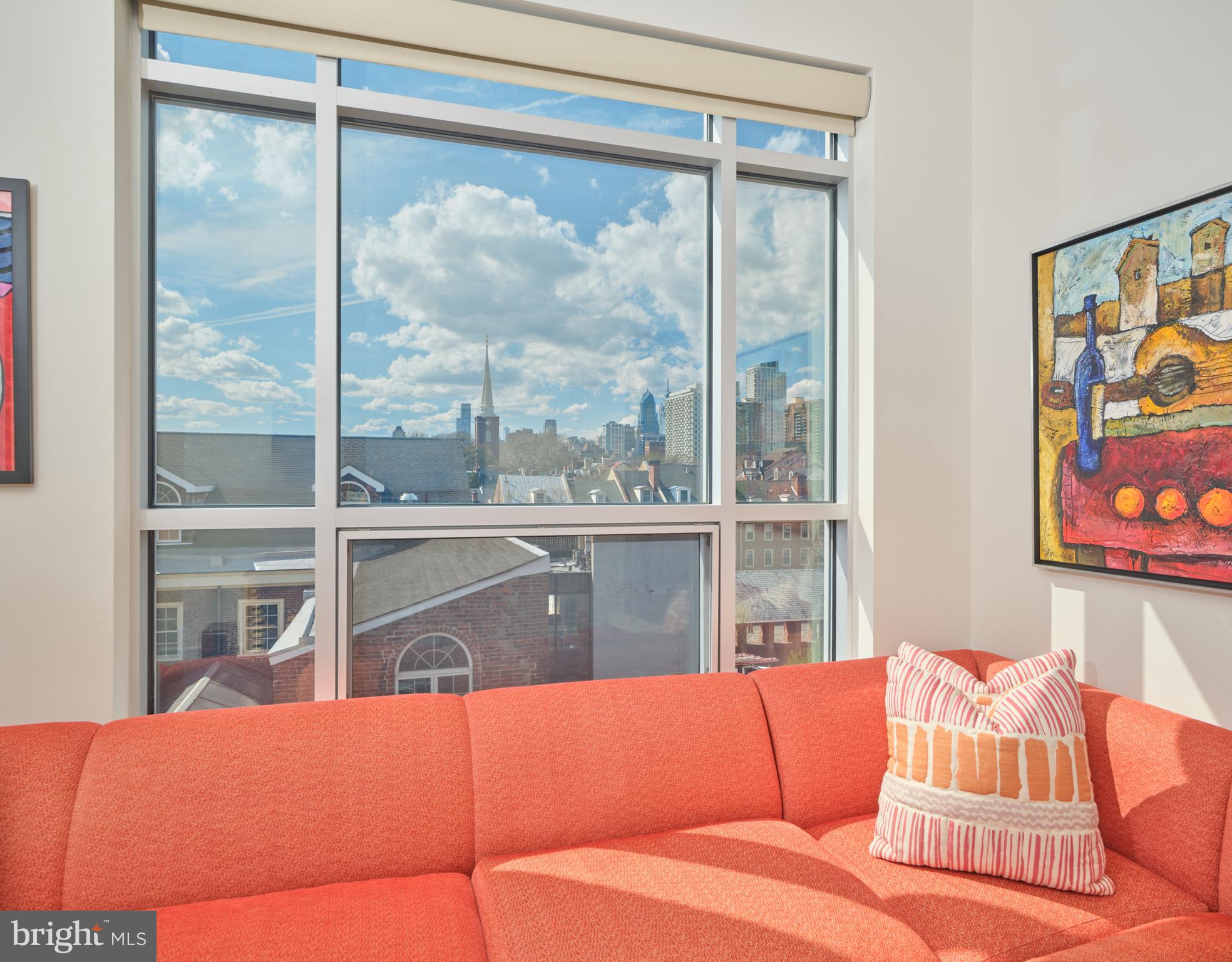 SOCIETY HILL - Residential