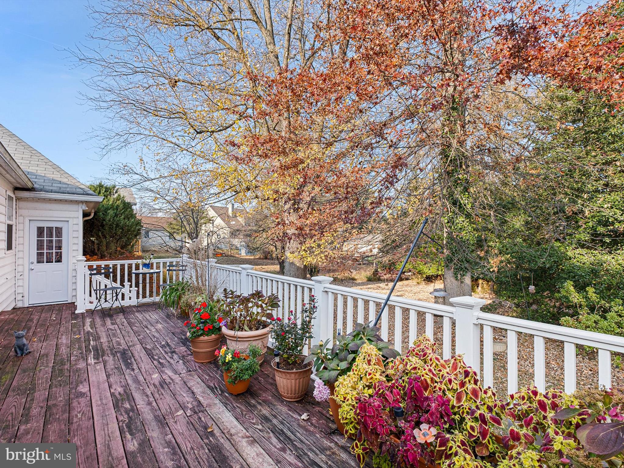 CHESAPEAKE ISLE - Residential