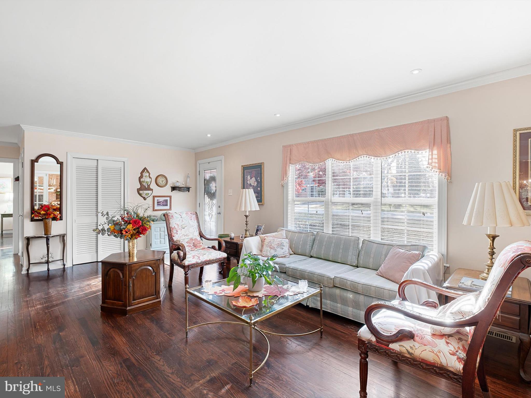 CHESAPEAKE ISLE - Residential