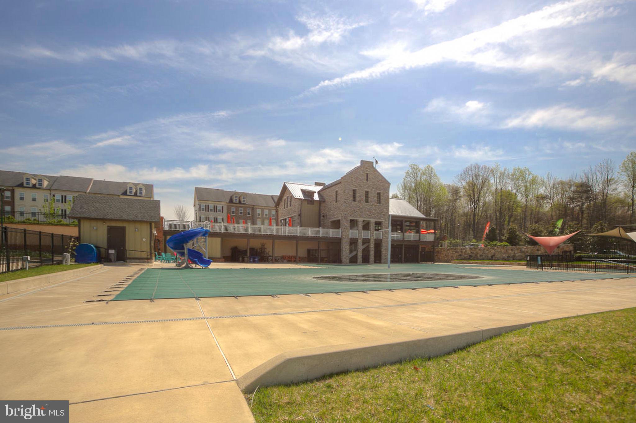 EMBREY MILL - Residential