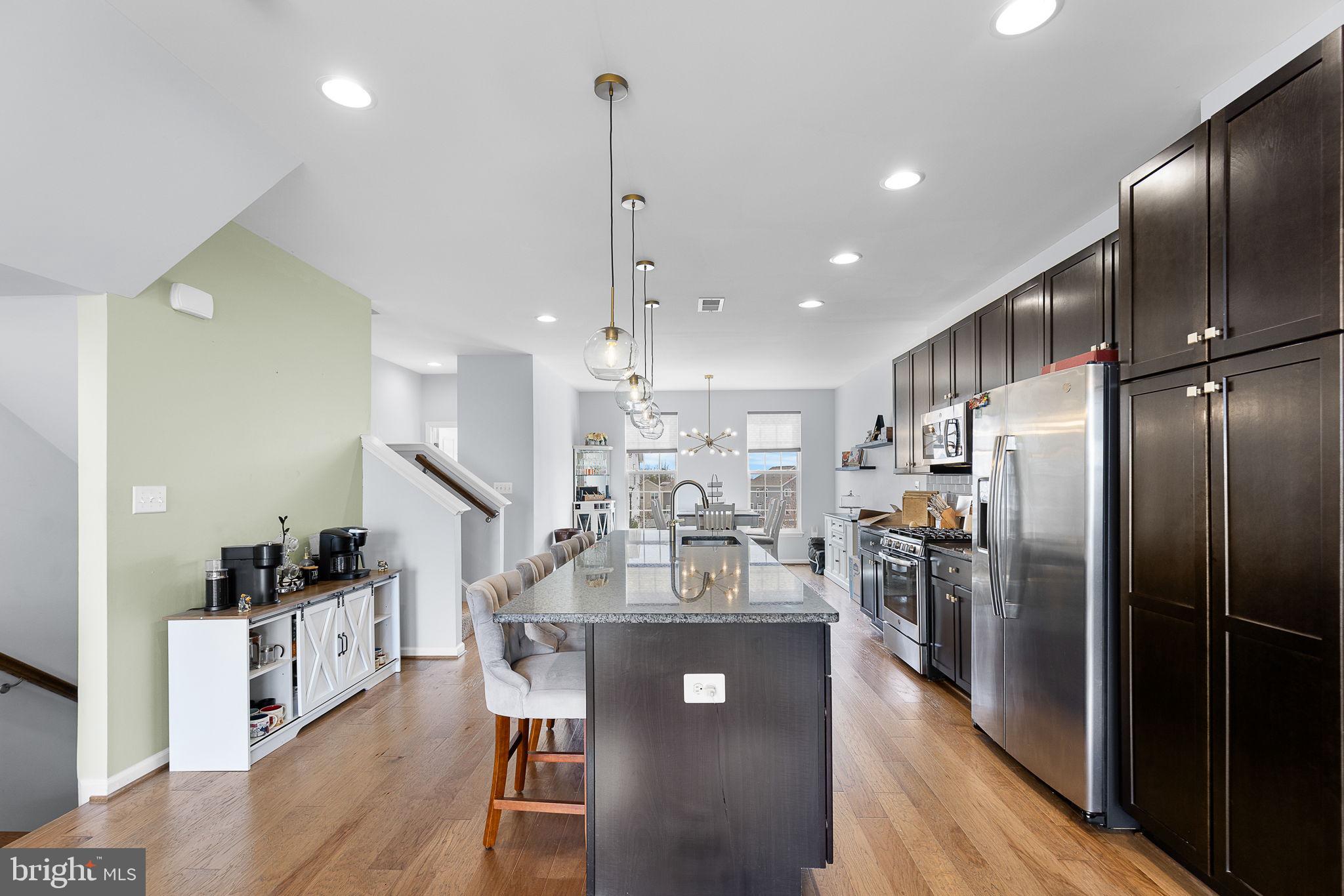 EMBREY MILL - Residential