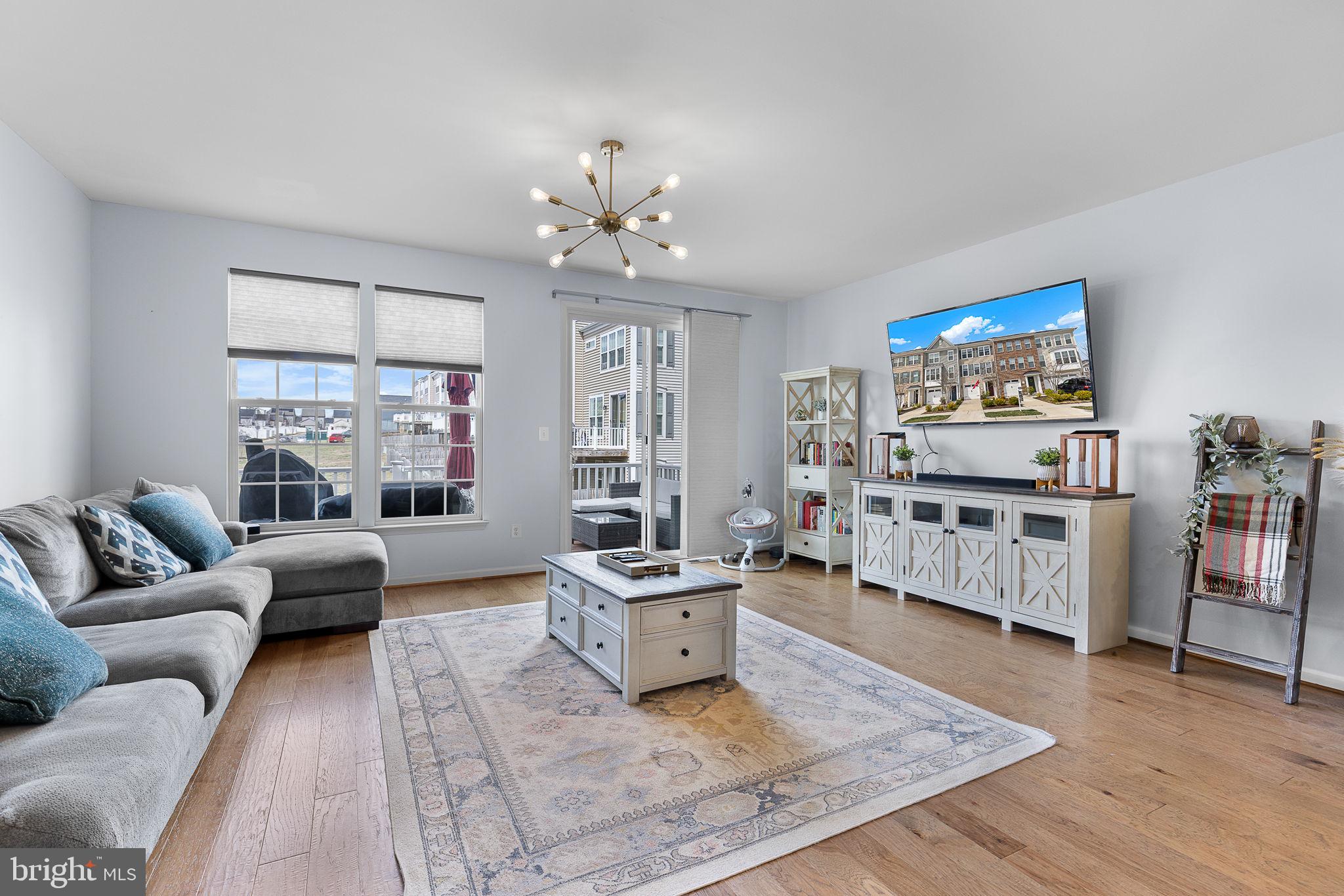 EMBREY MILL - Residential