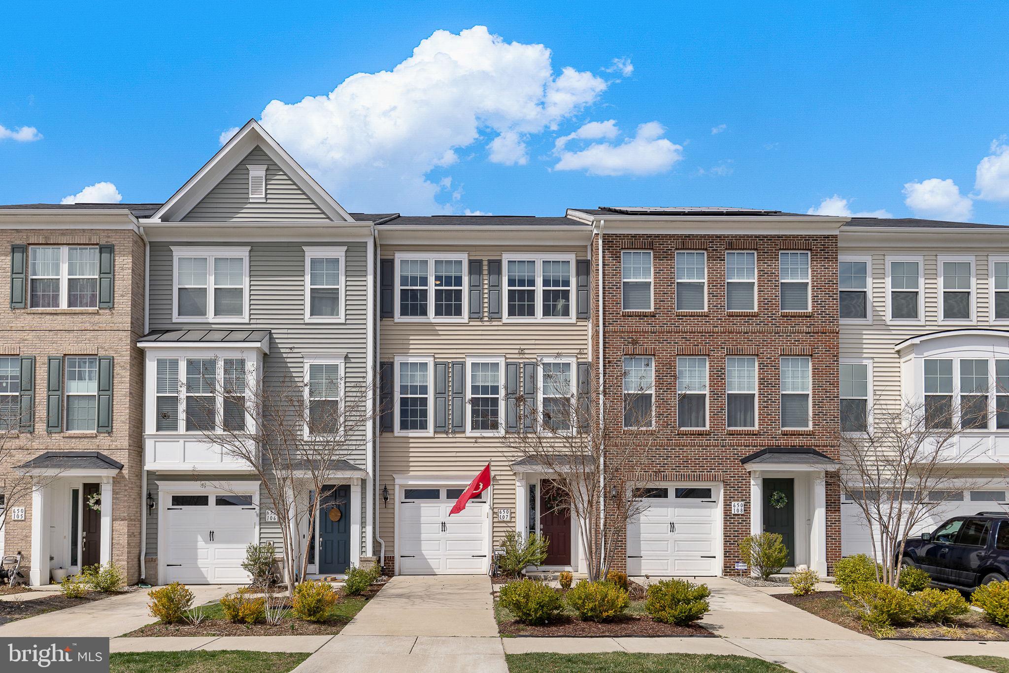 EMBREY MILL - Residential