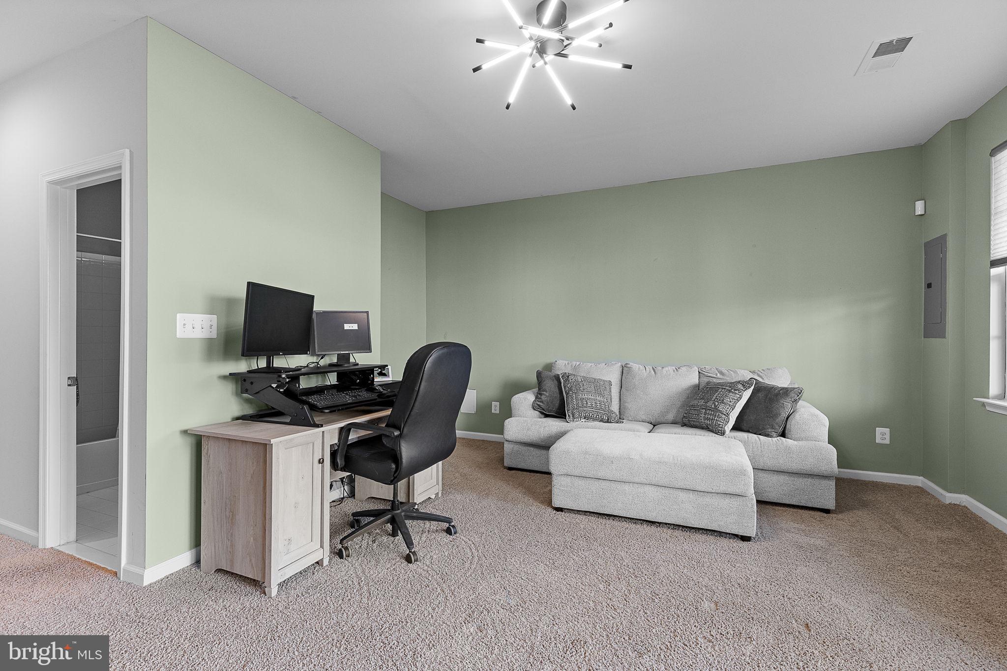 EMBREY MILL - Residential