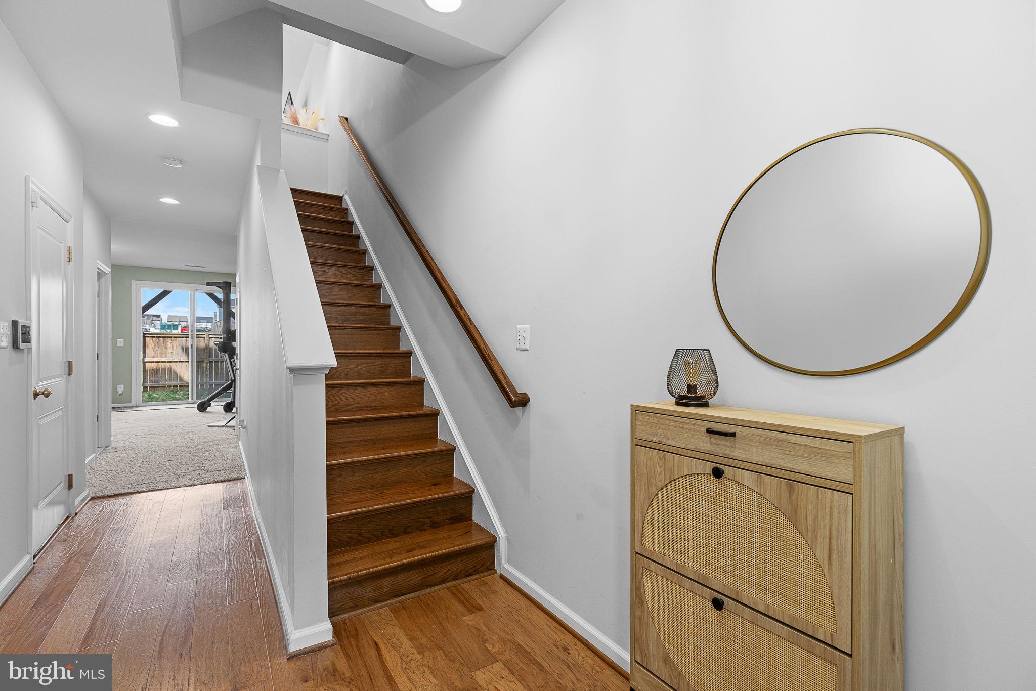 EMBREY MILL - Residential