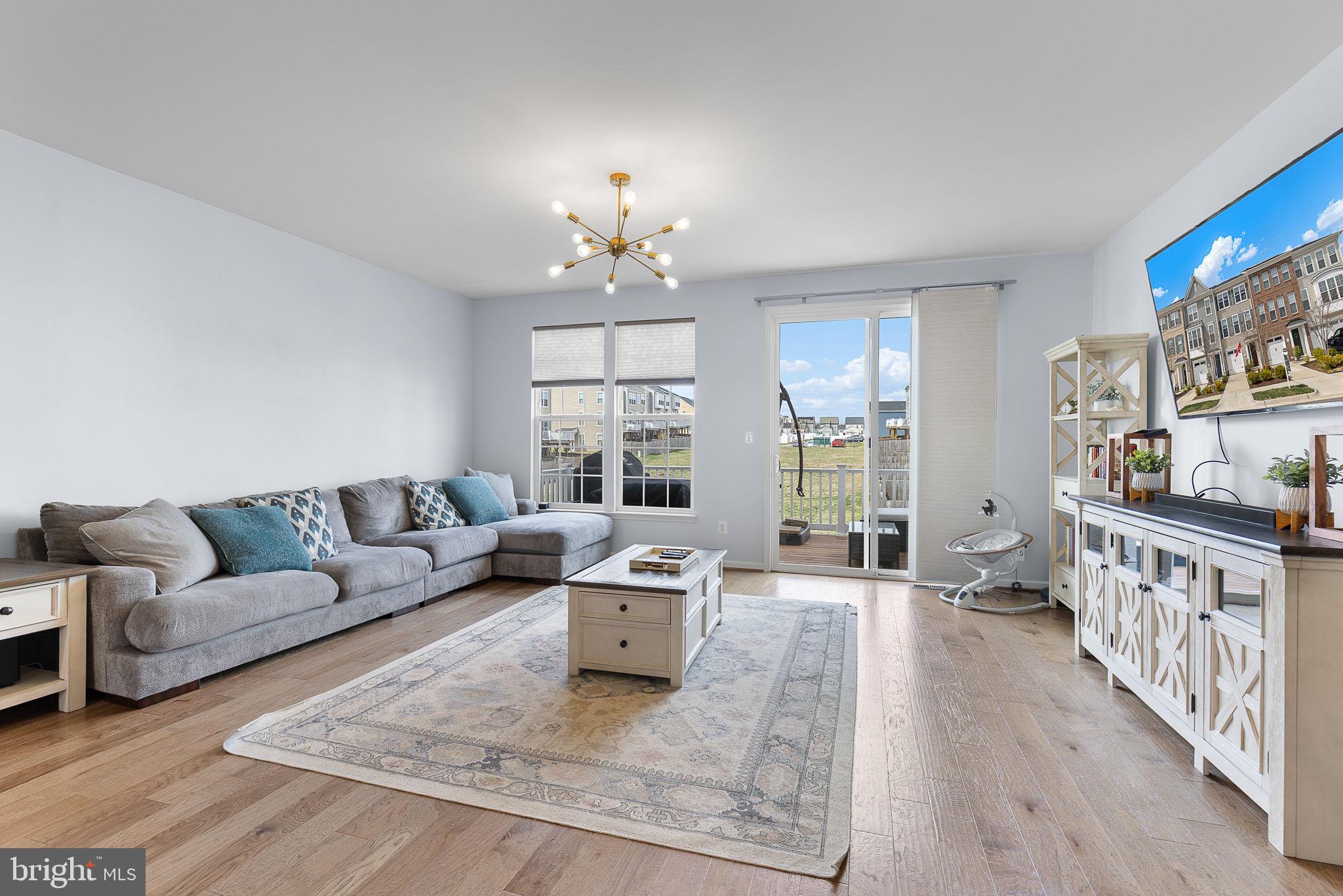 EMBREY MILL - Residential