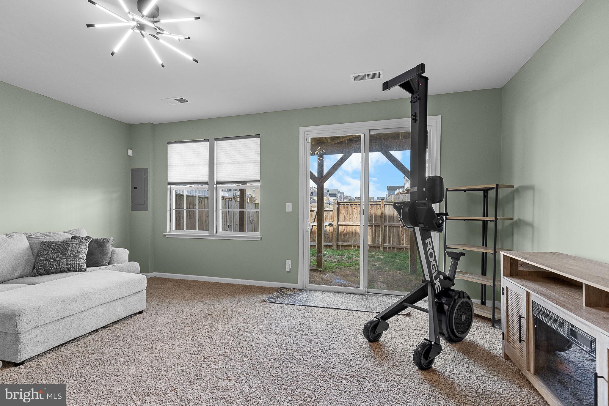 EMBREY MILL - Residential