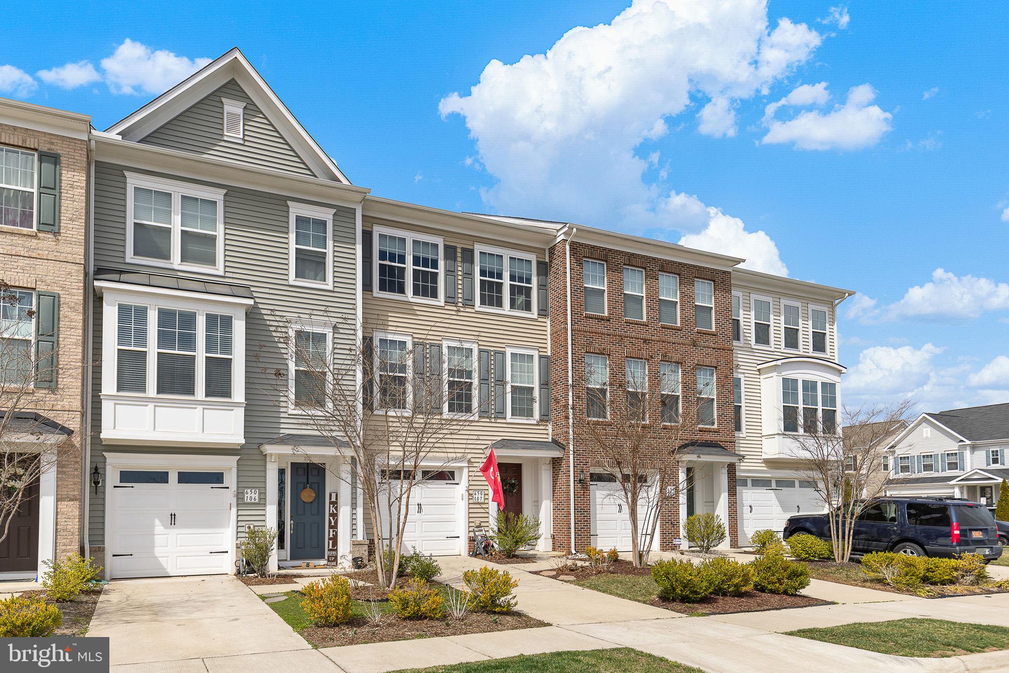 EMBREY MILL - Residential