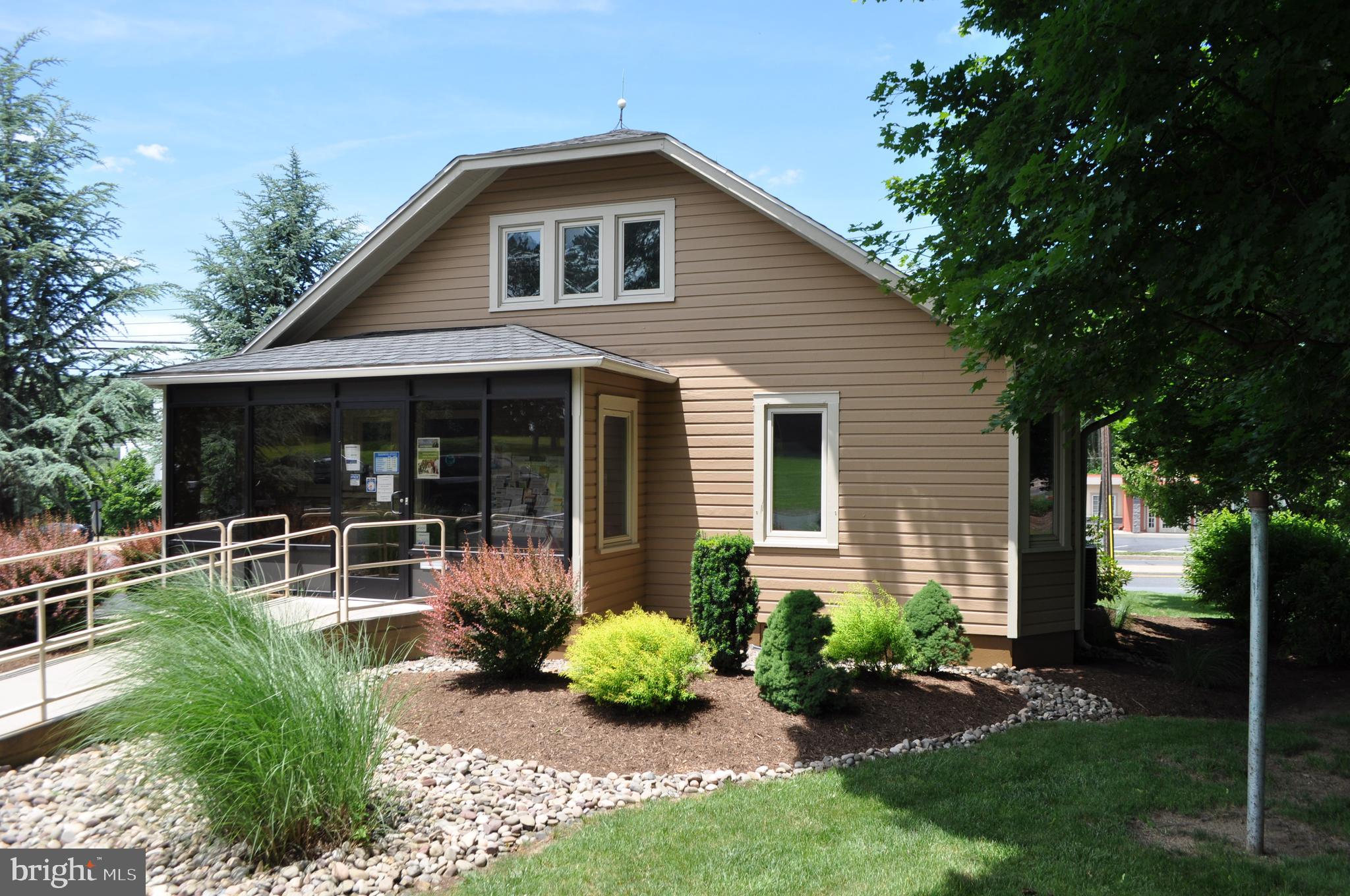 SCHUYLKILL HAVEN - Commercial Lease