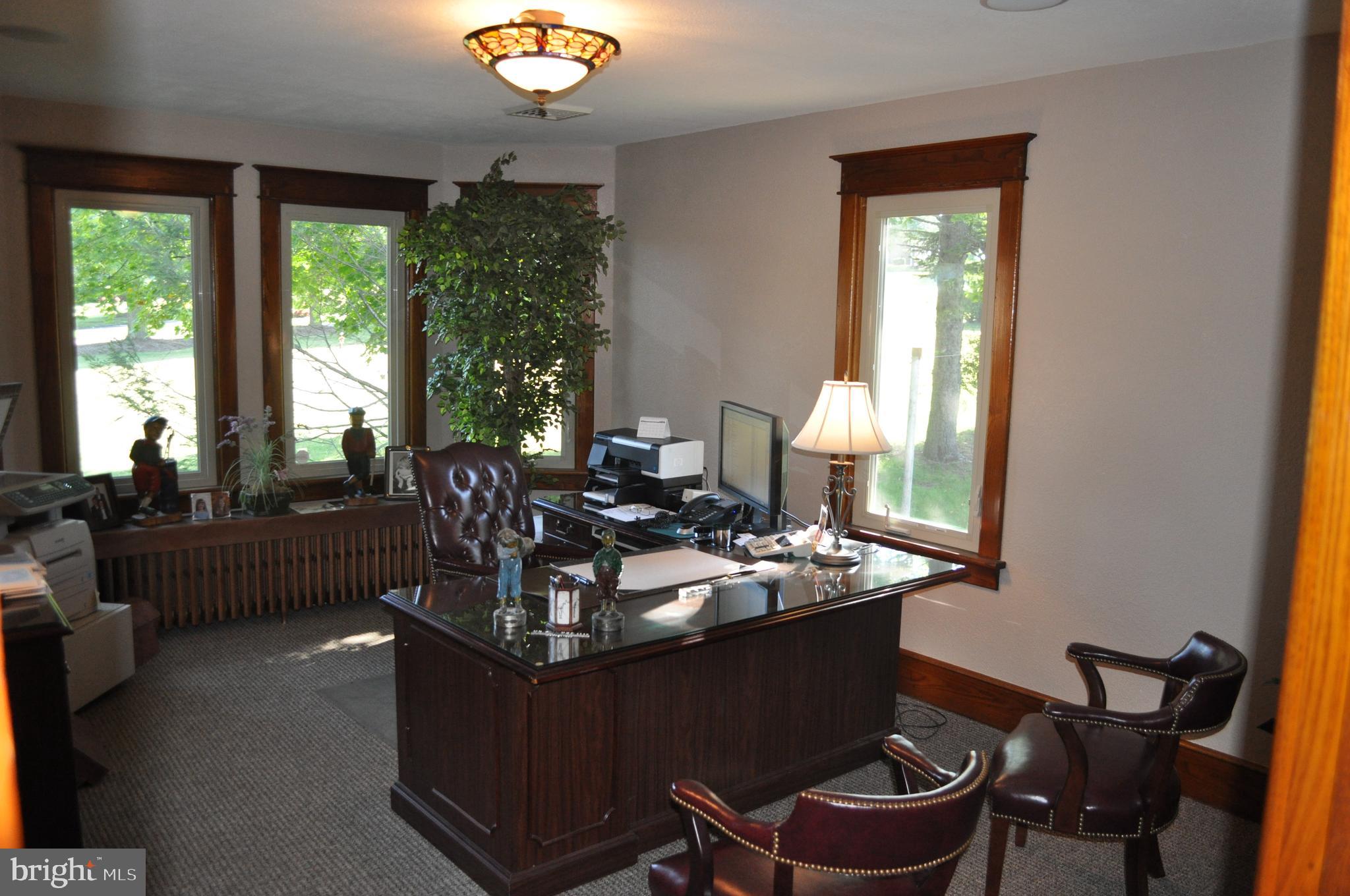 SCHUYLKILL HAVEN - Commercial Lease