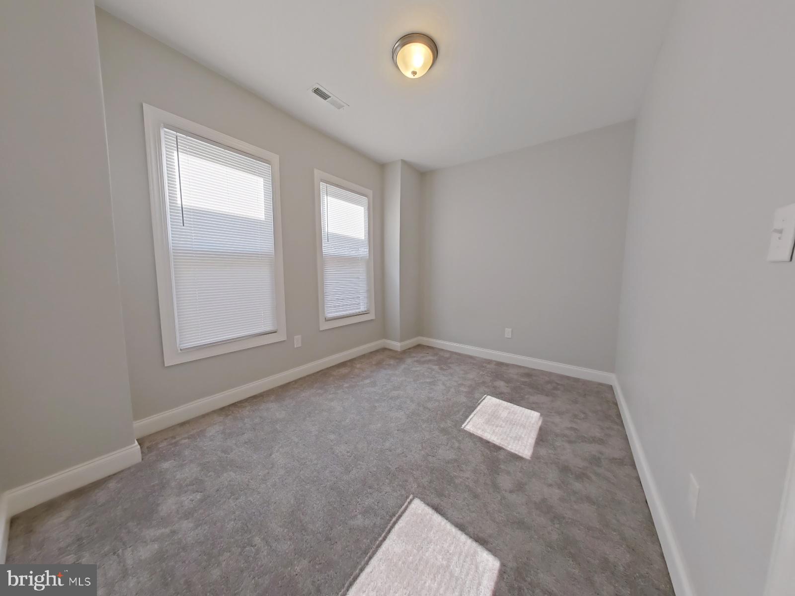 COBBS CREEK - Residential