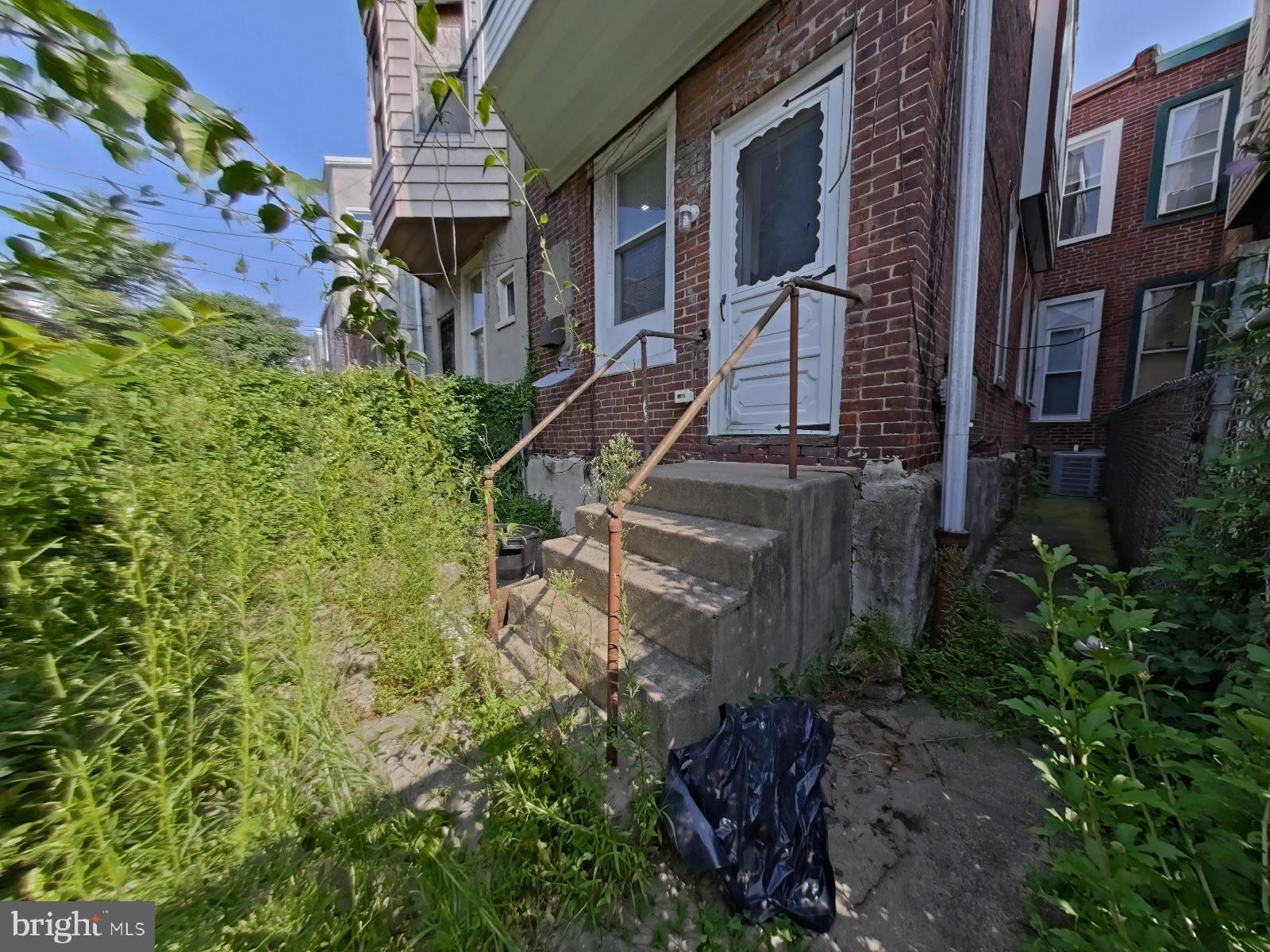 COBBS CREEK - Residential